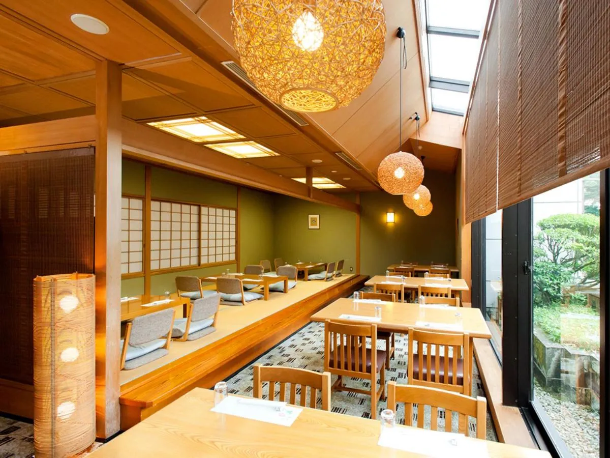 Restaurant/places to eat in Shizuoka Country Hamaoka Course & Hotel