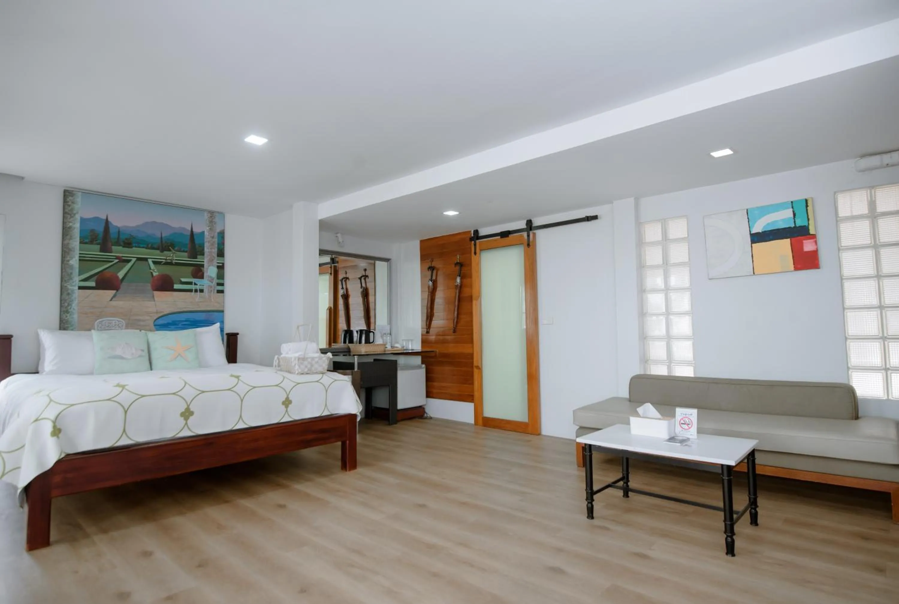 Bed in Seashell Village Resort