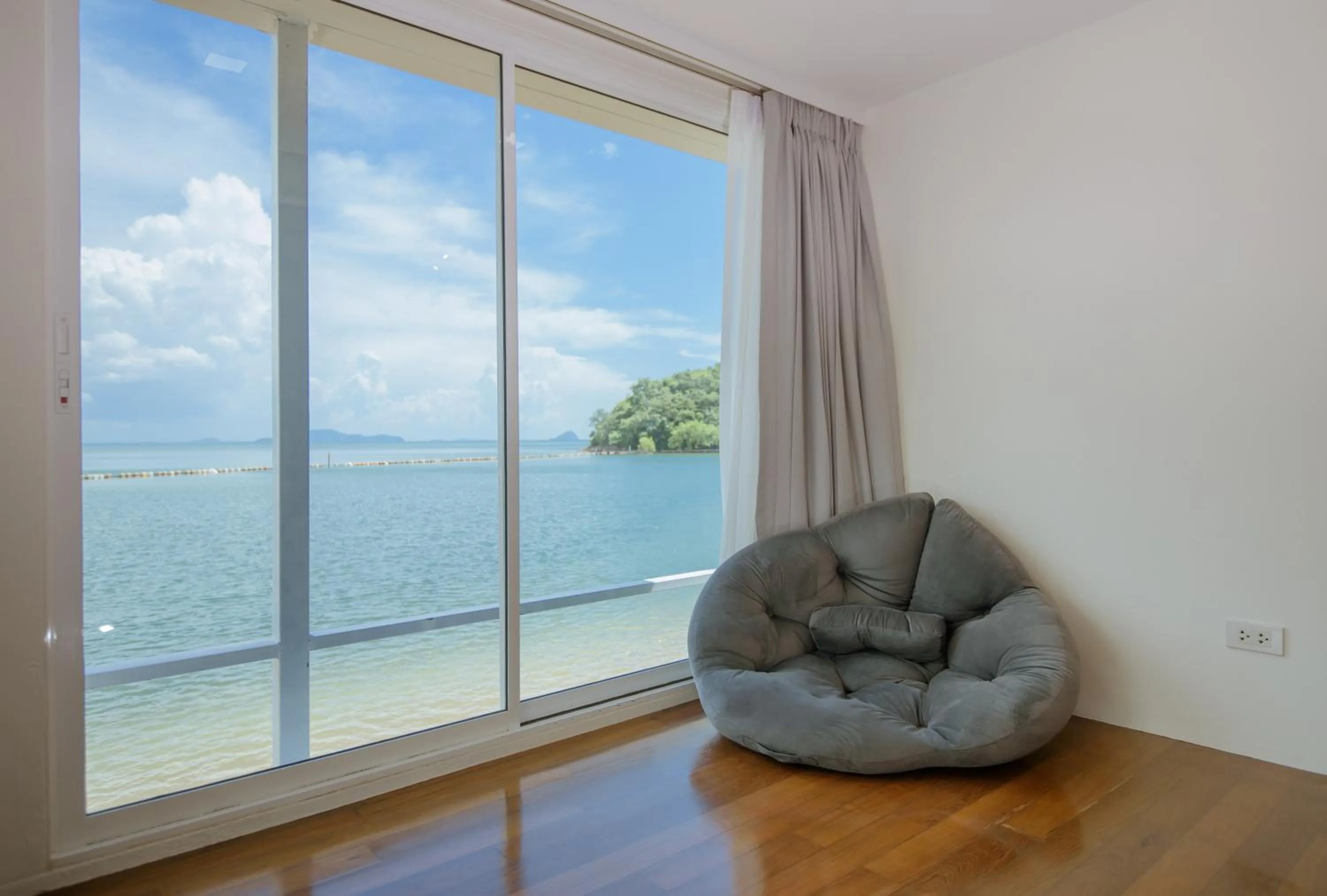 Seashell Village Resort