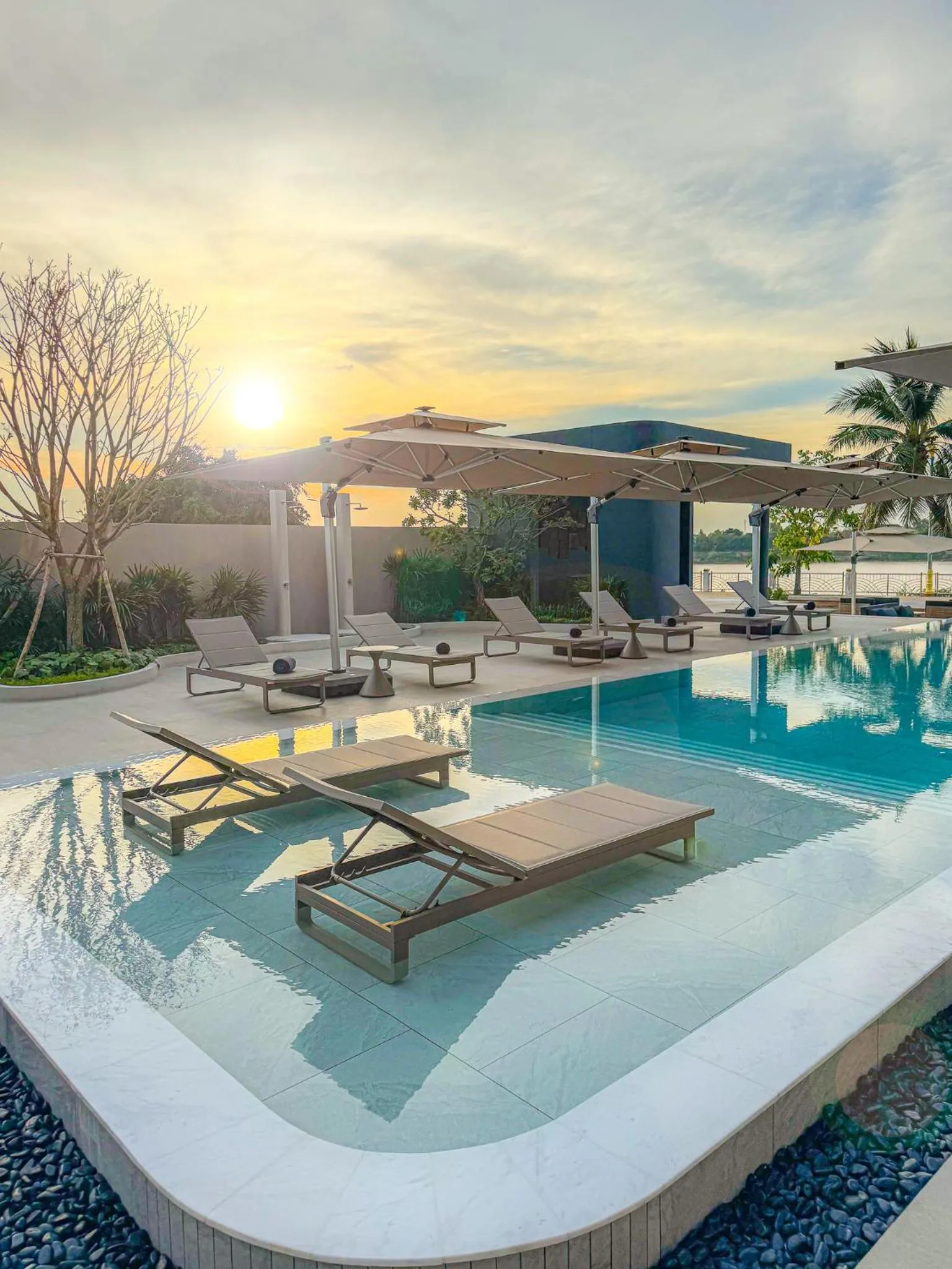 Swimming pool in LePont Riverfront Resort Nongkhai