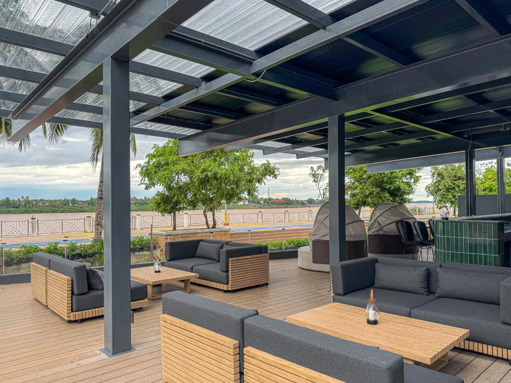 Balcony/Terrace in LePont Riverfront Resort Nongkhai