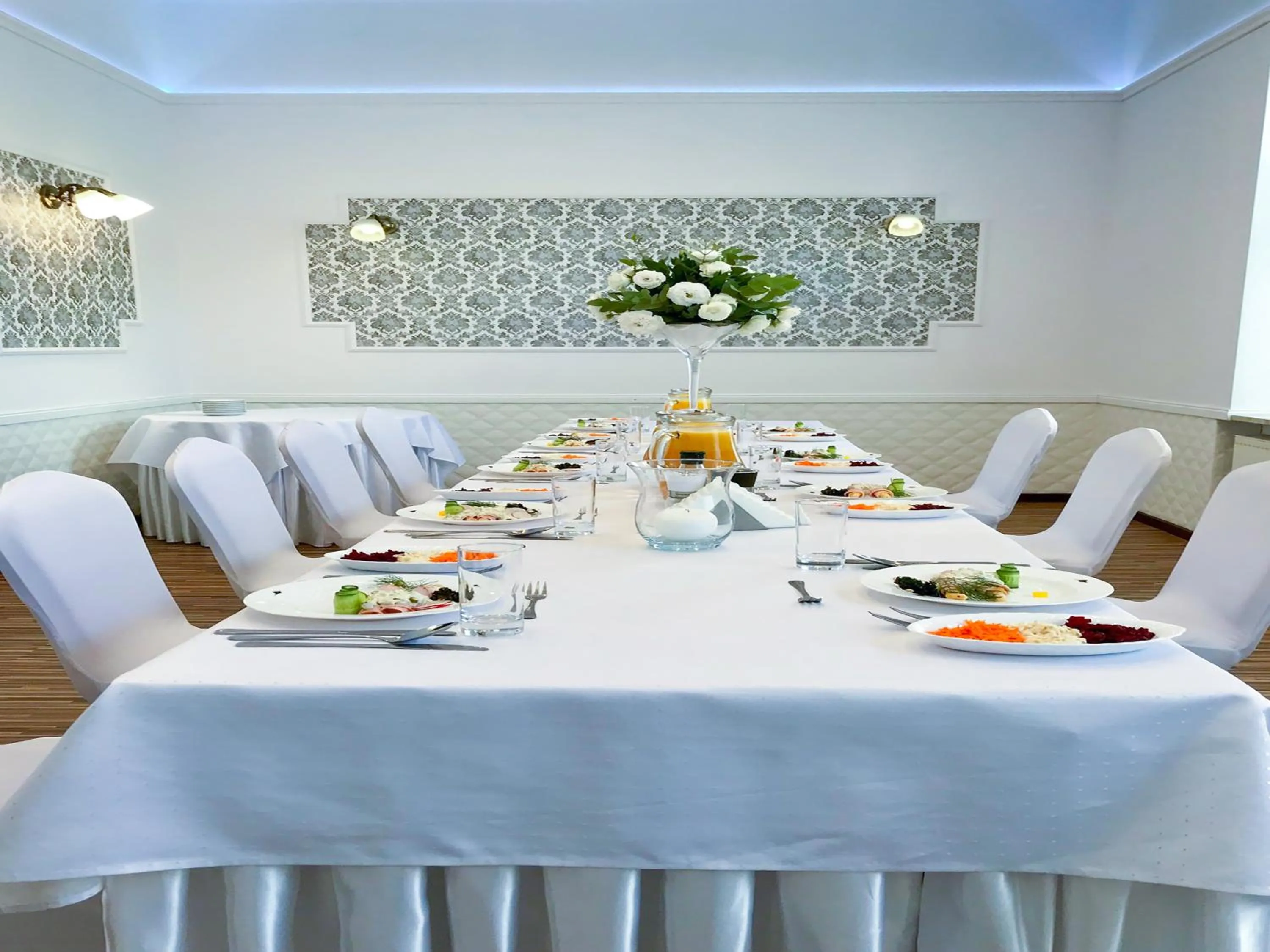 Food and drinks in Hotel Senator Konferencje & SPA