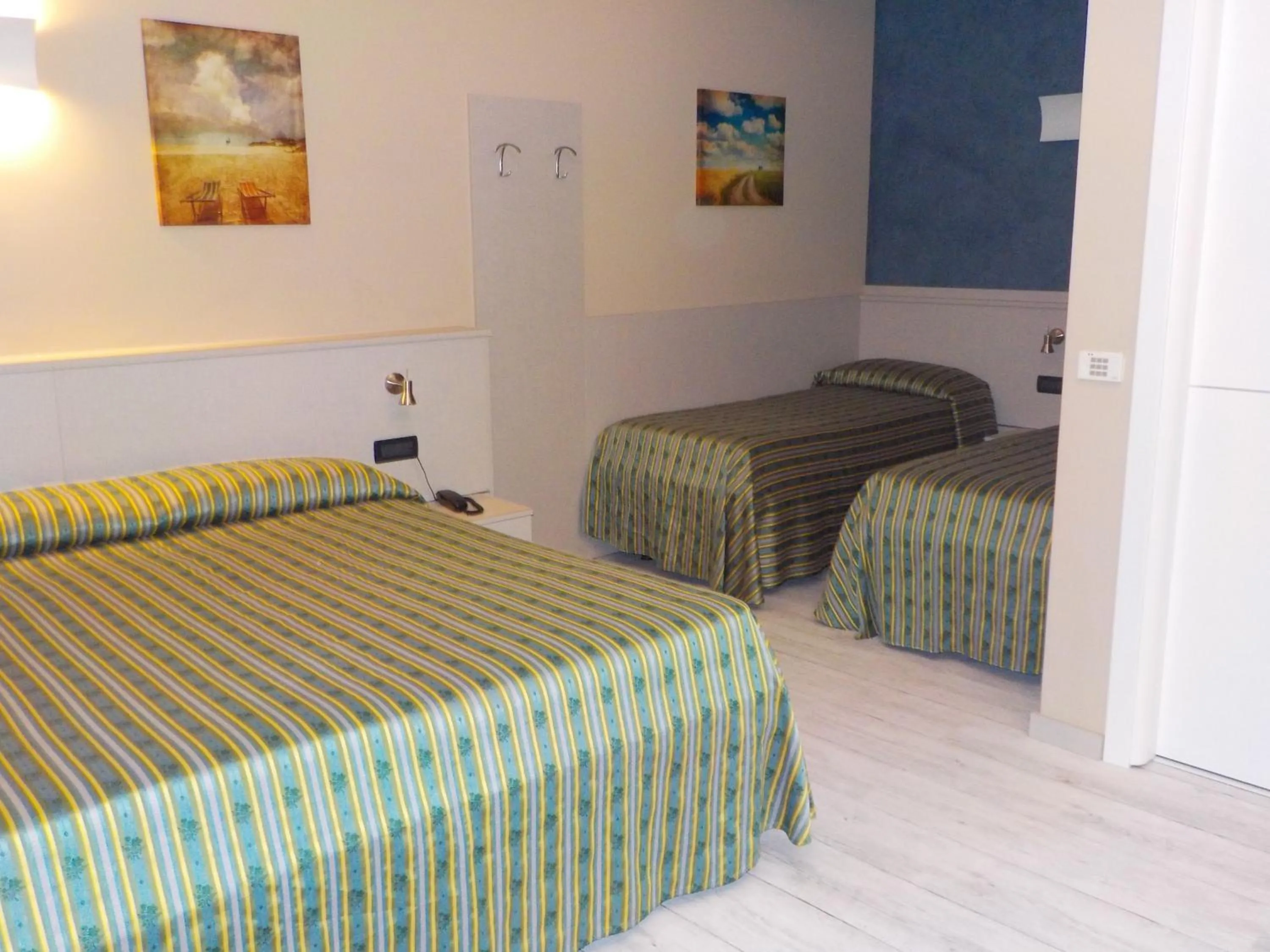 Photo of the whole room in Hotel Posta