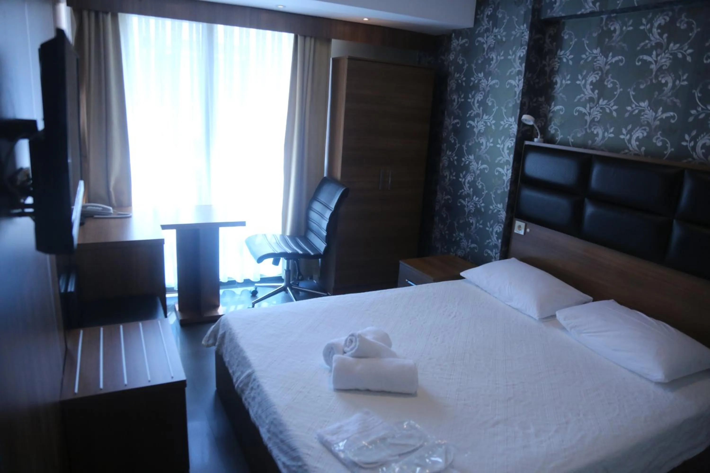 Photo of the whole room, Bed in Bayraktar Hotel