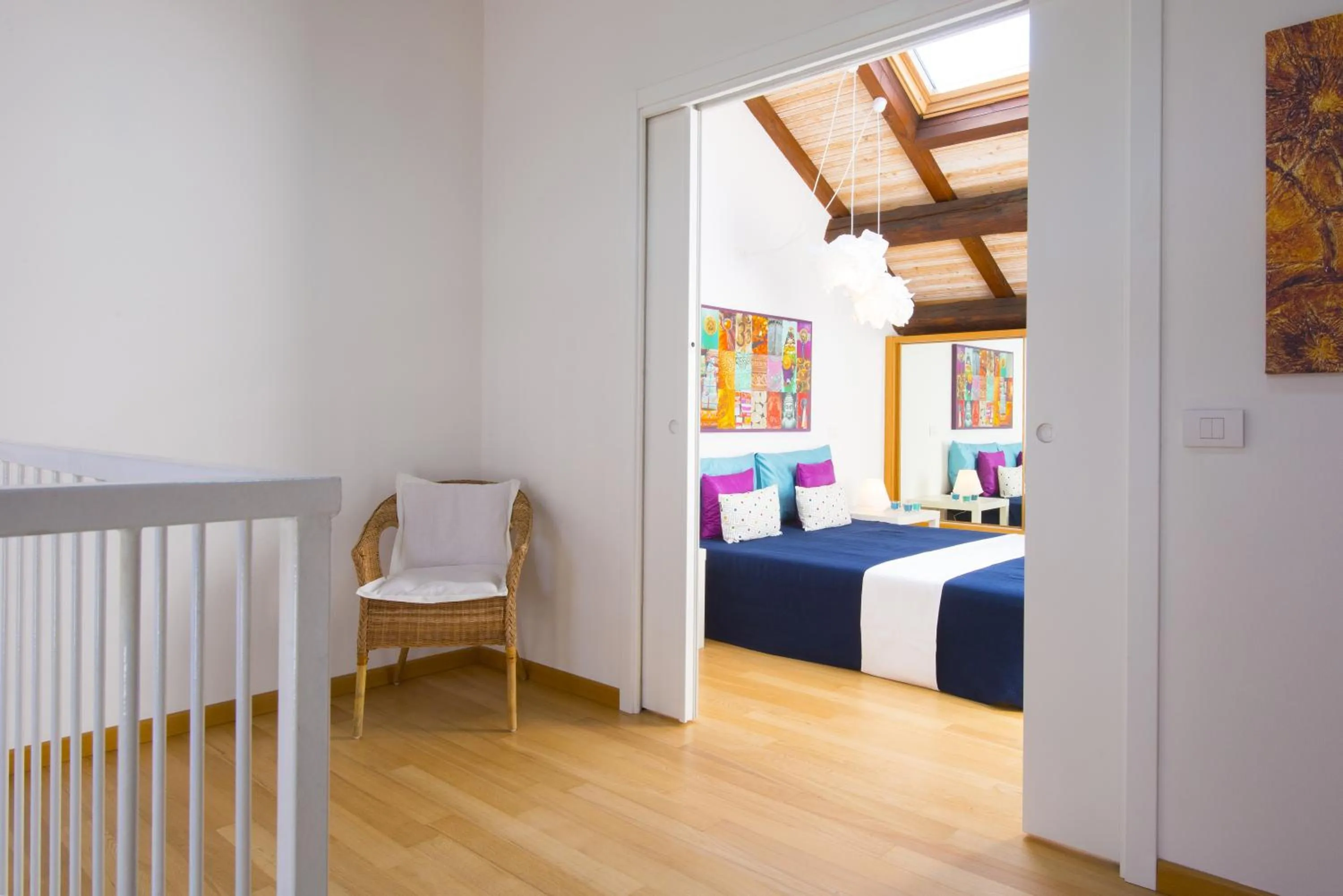 Decorative detail, Bed in Via Breda 120