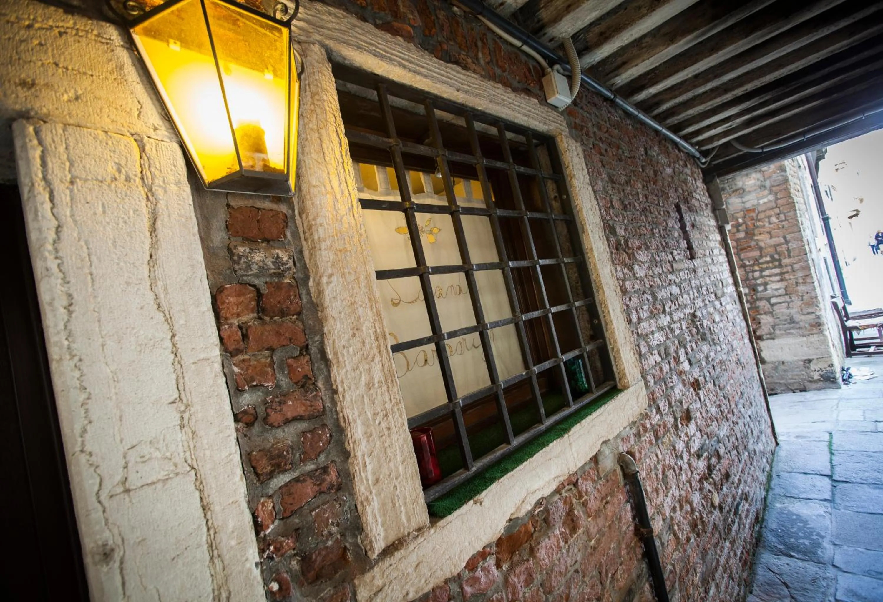 Facade/entrance in Locanda Barbarigo