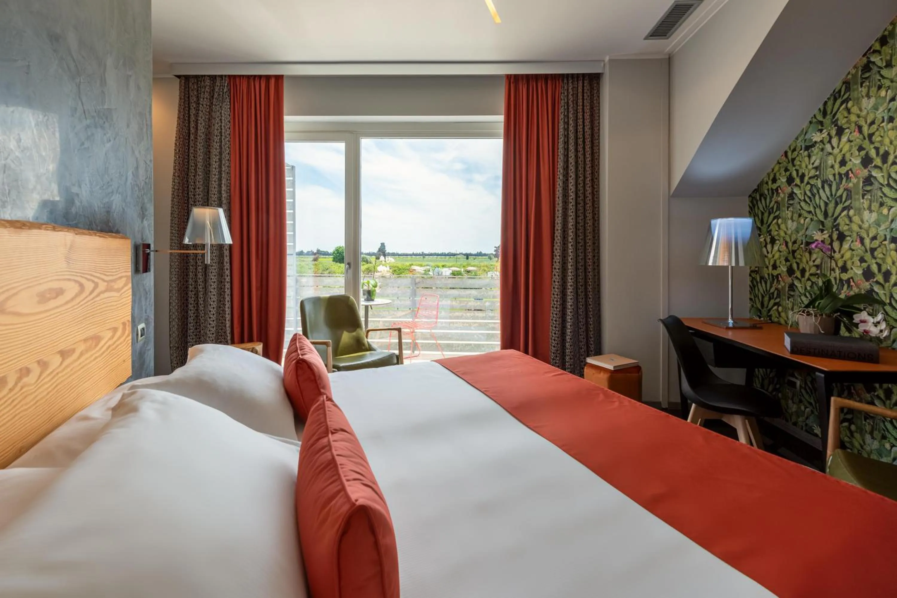 Photo of the whole room, Bed in Wellness Spa Hotel Principe Fitalia