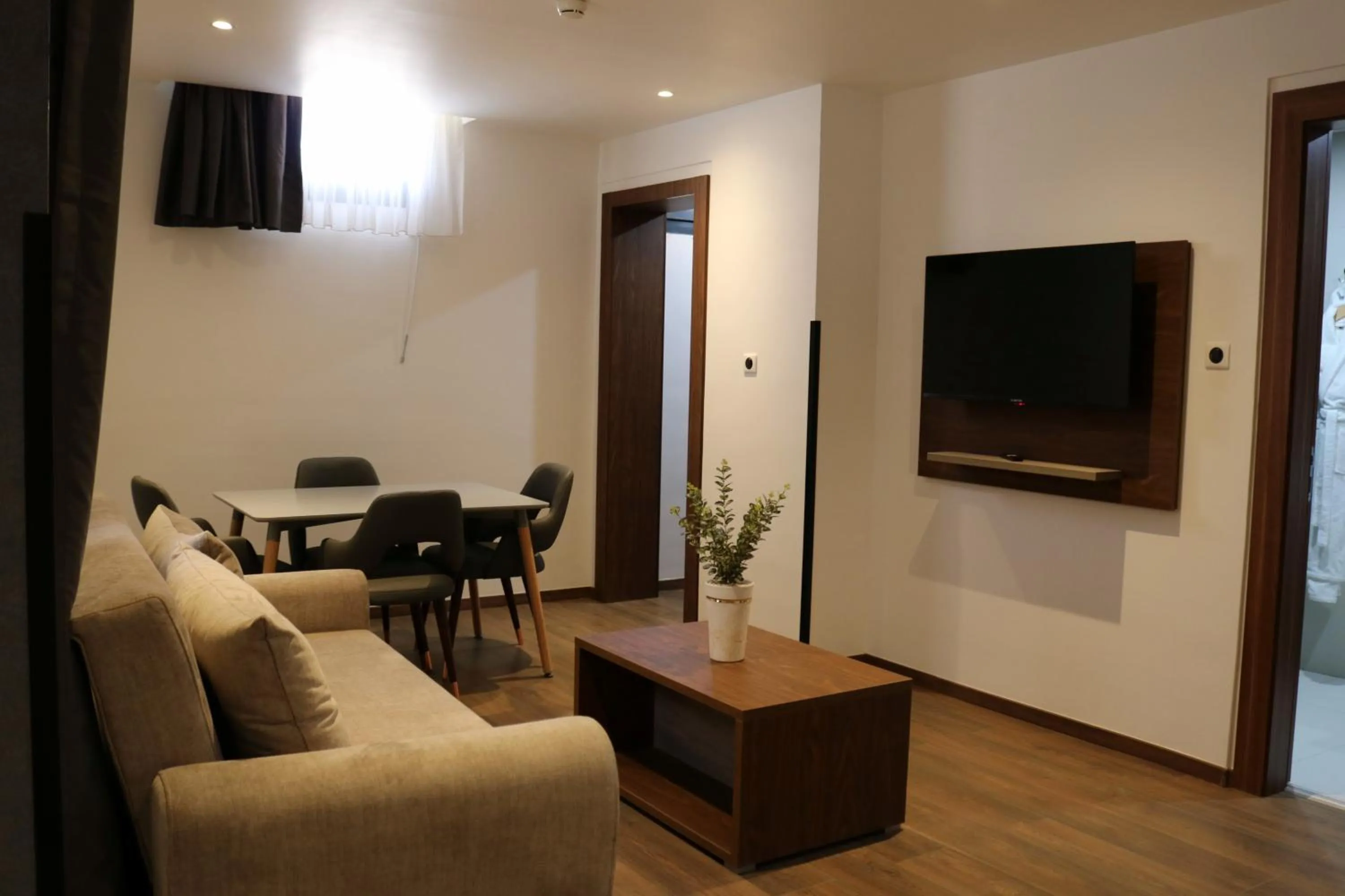 TV and multimedia in El Aziz Inn
