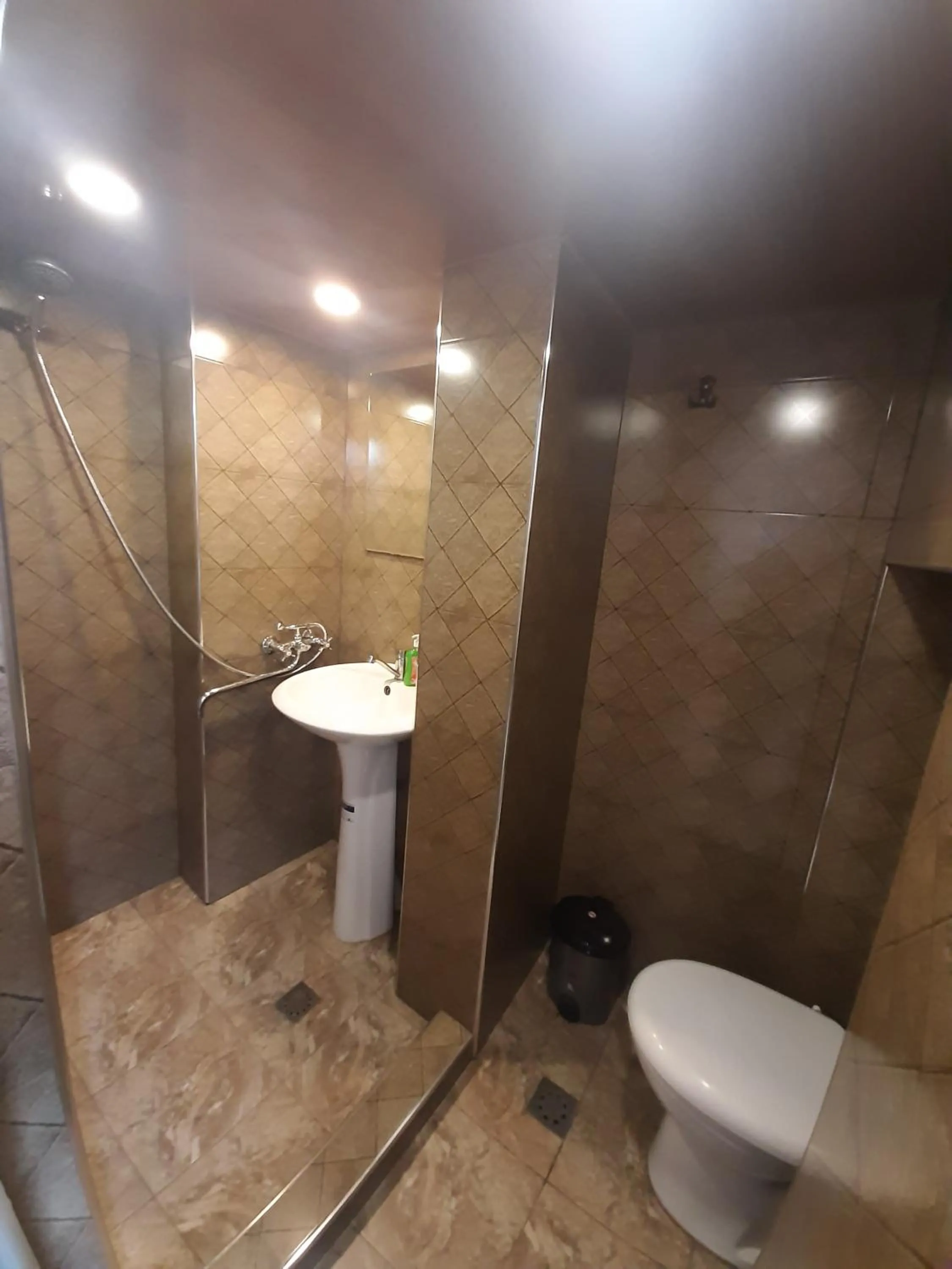NarVar Hotel
