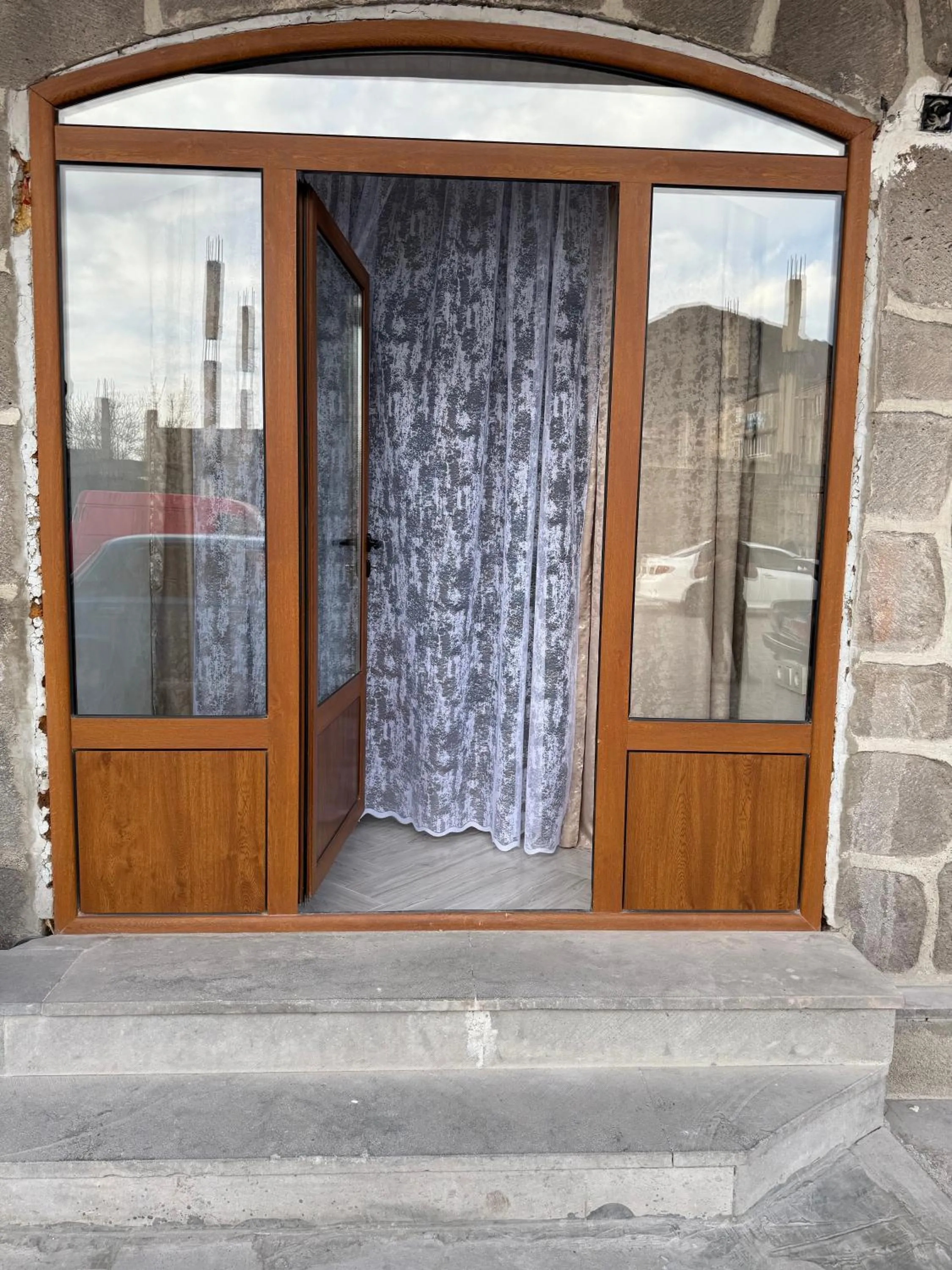 NarVar Hotel