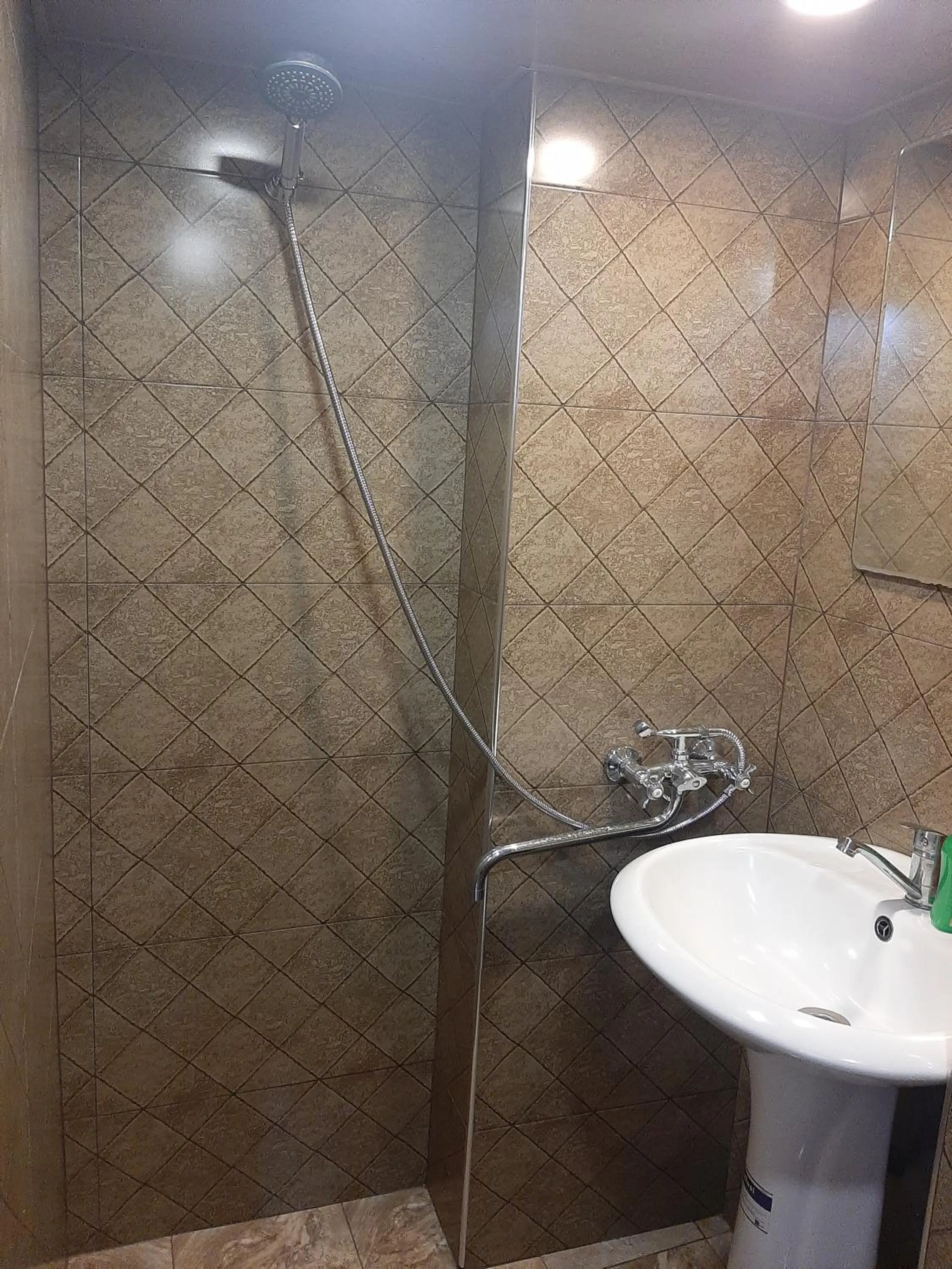 NarVar Hotel