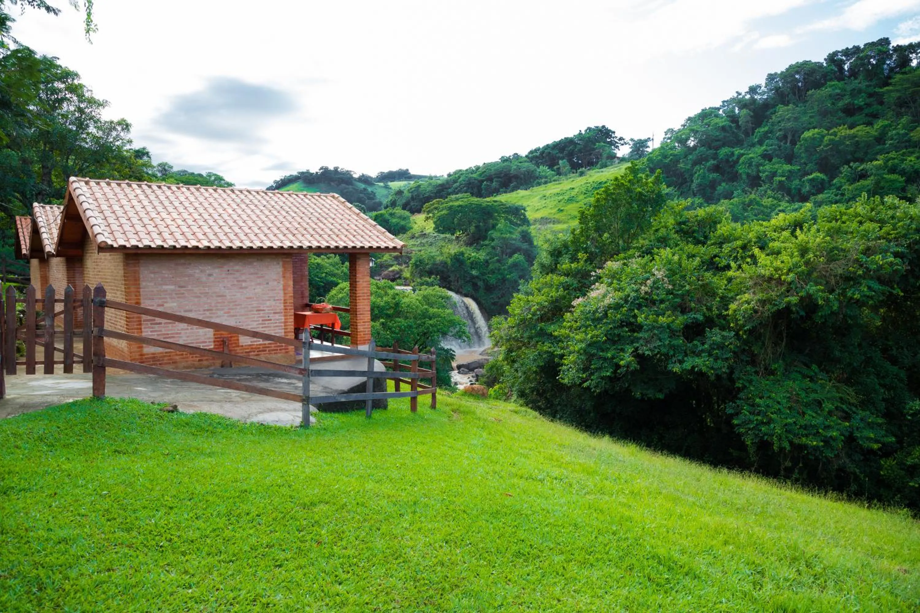 Balcony/Terrace in Chalés Pedacim du Céu