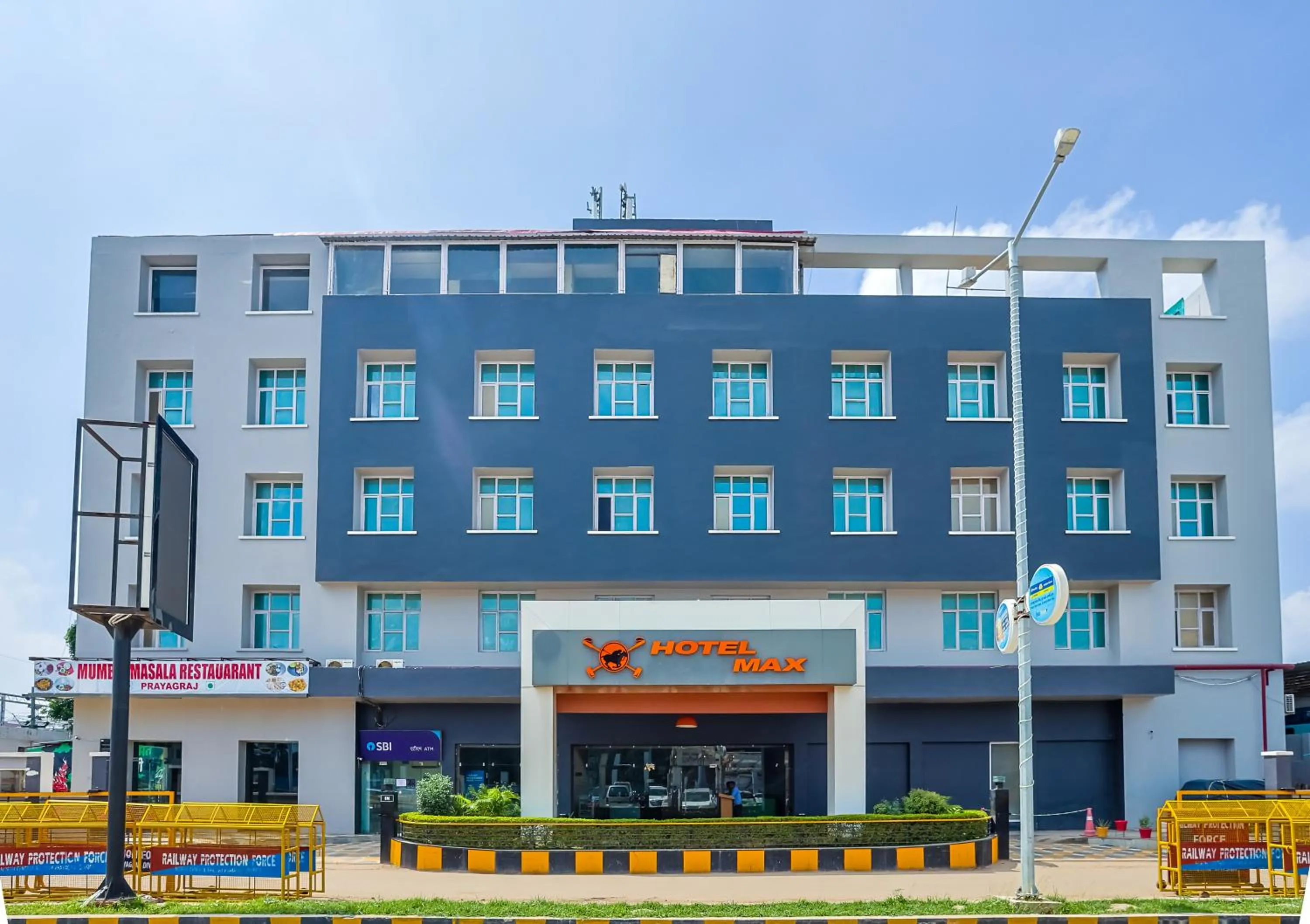 Facade/entrance in Max Hotels Prayagraj