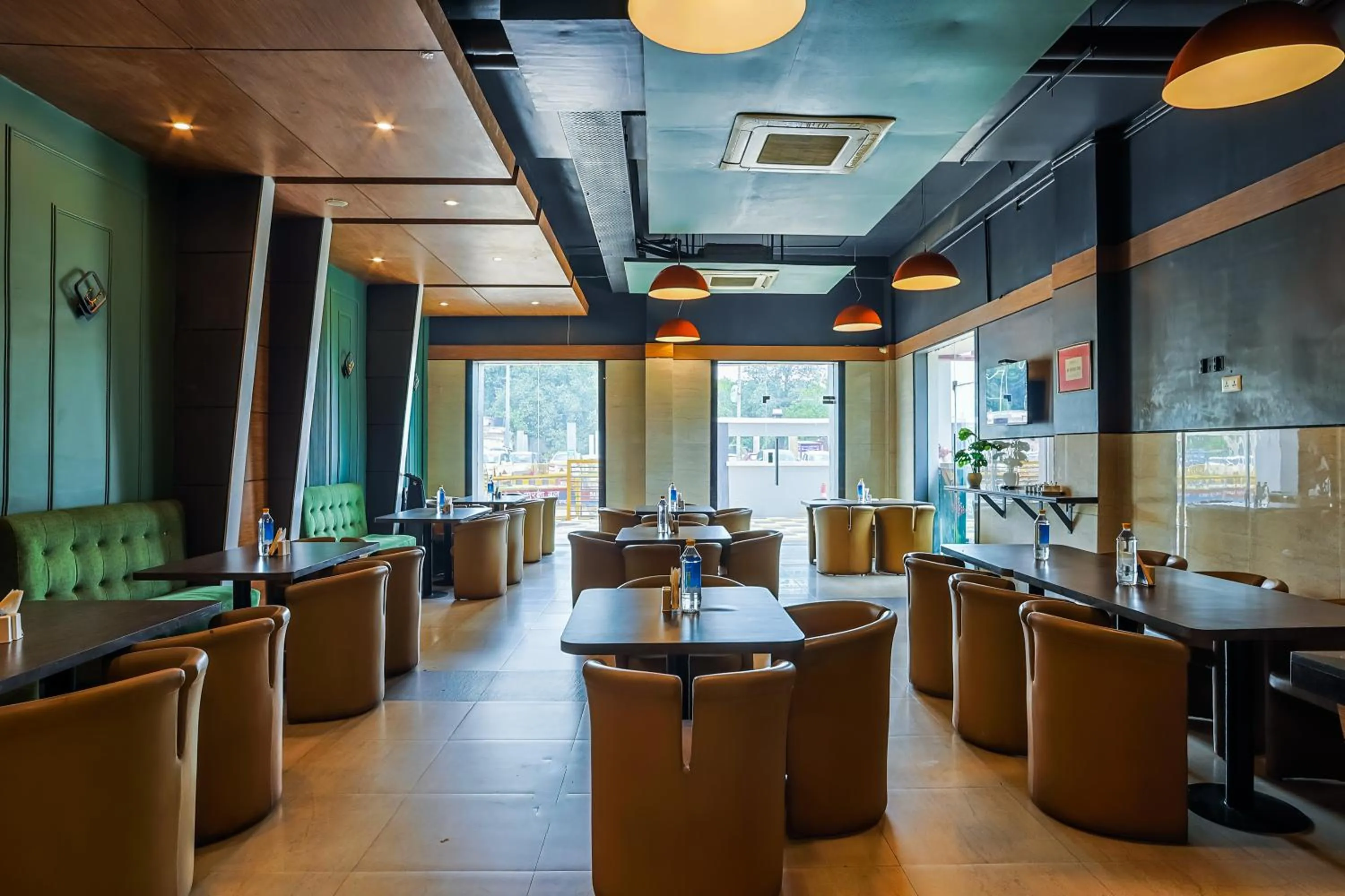 Dining area in Max Hotels Prayagraj