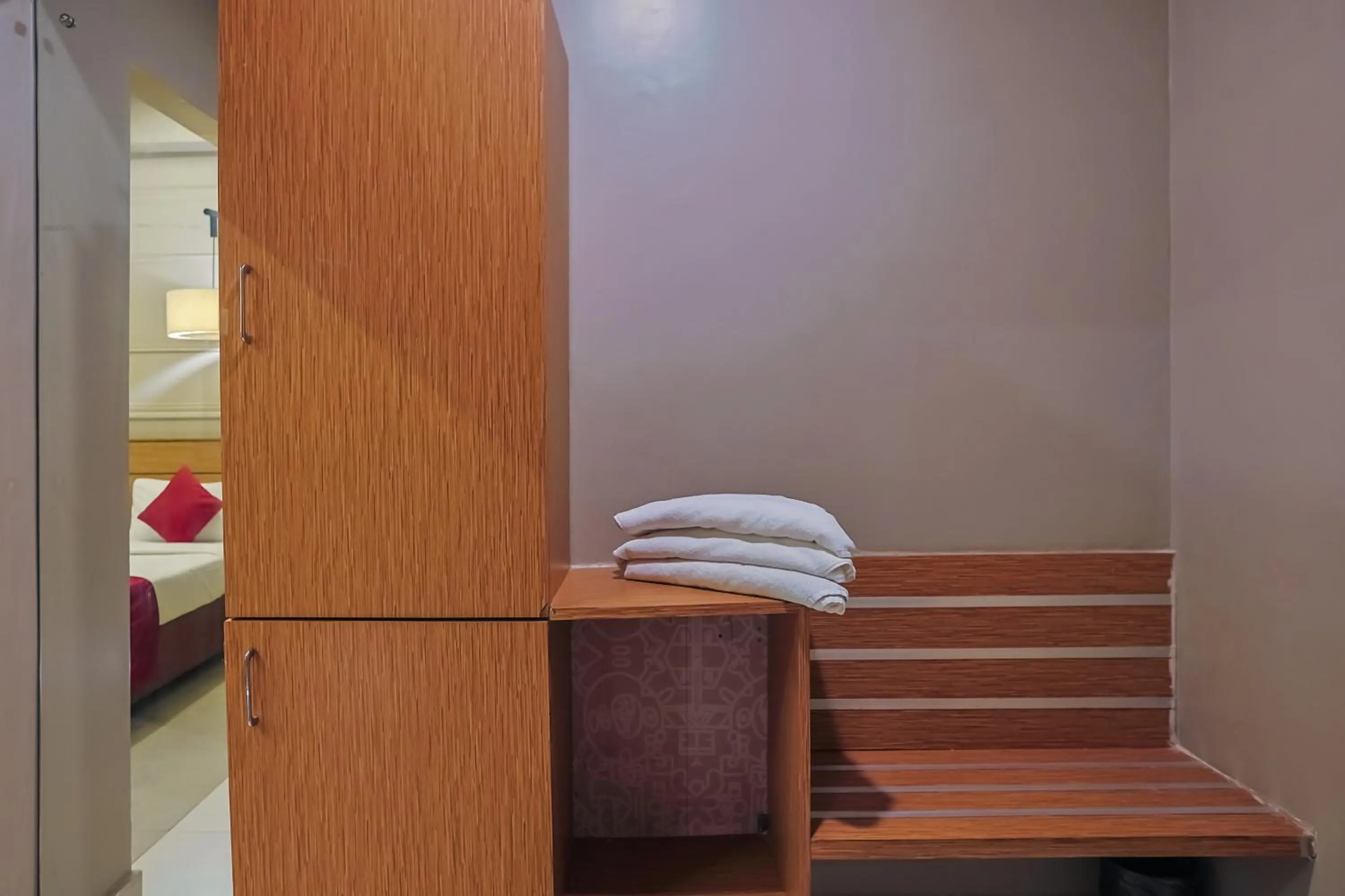 wardrobe, Bed in Max Hotels Prayagraj