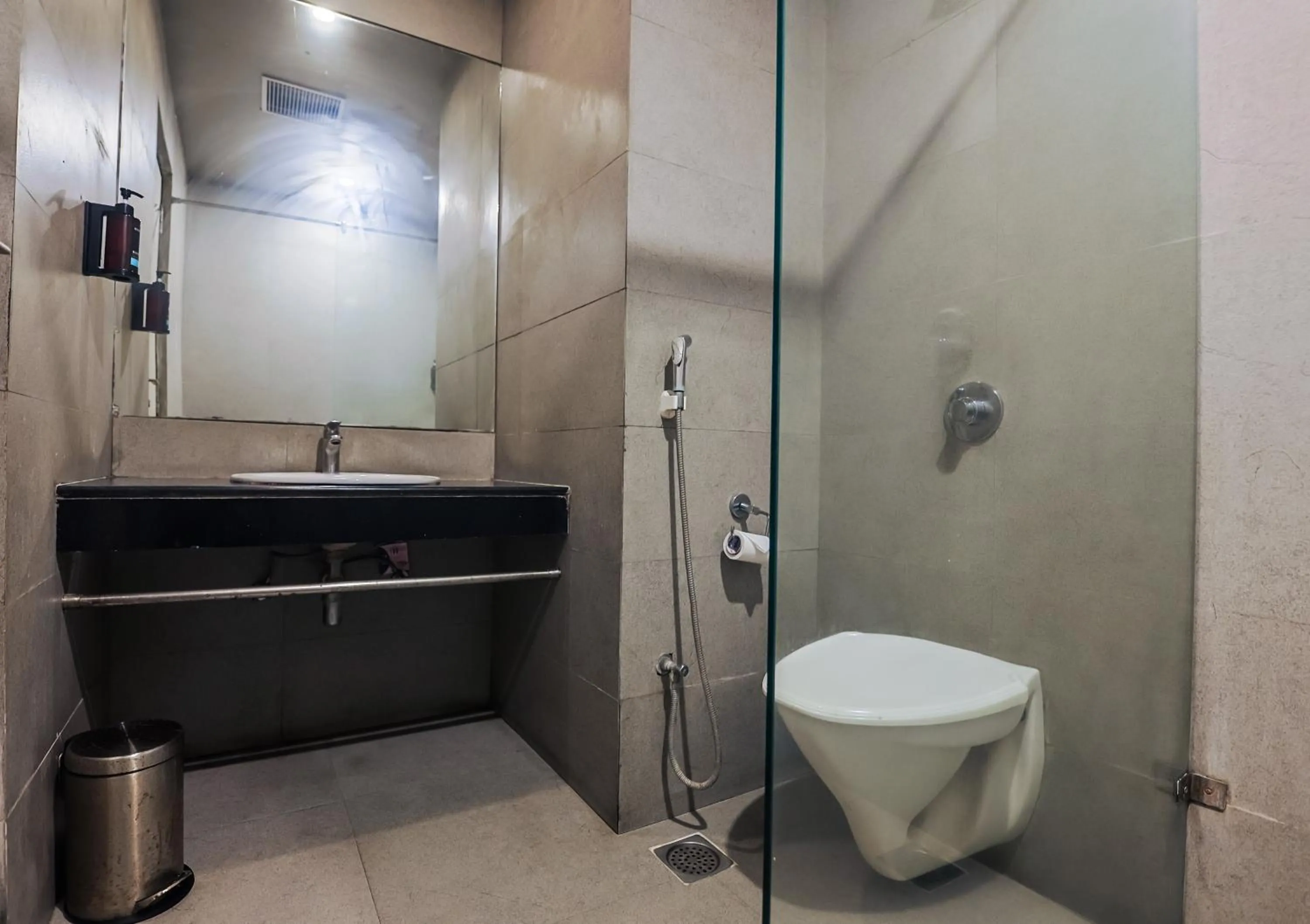 Bathroom in Max Hotels Prayagraj