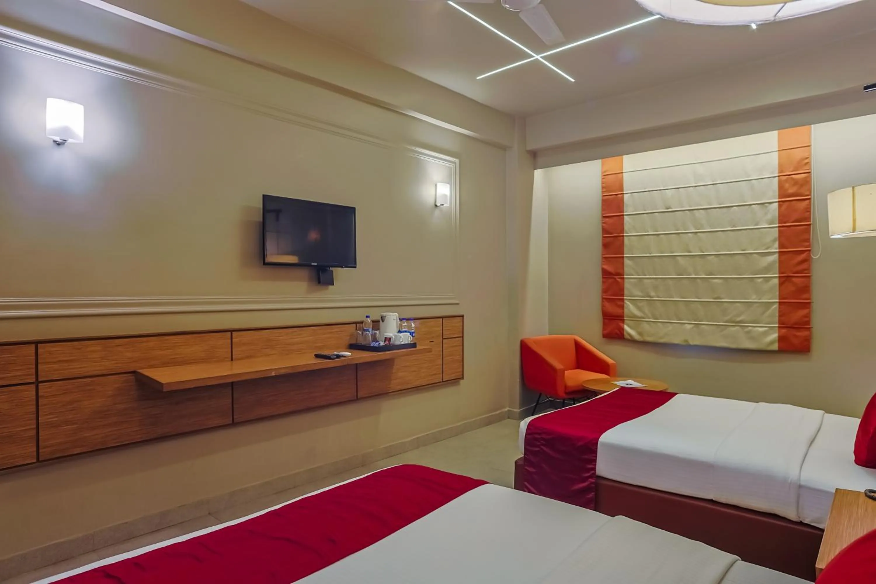 Property building, Bed in Max Hotels Prayagraj