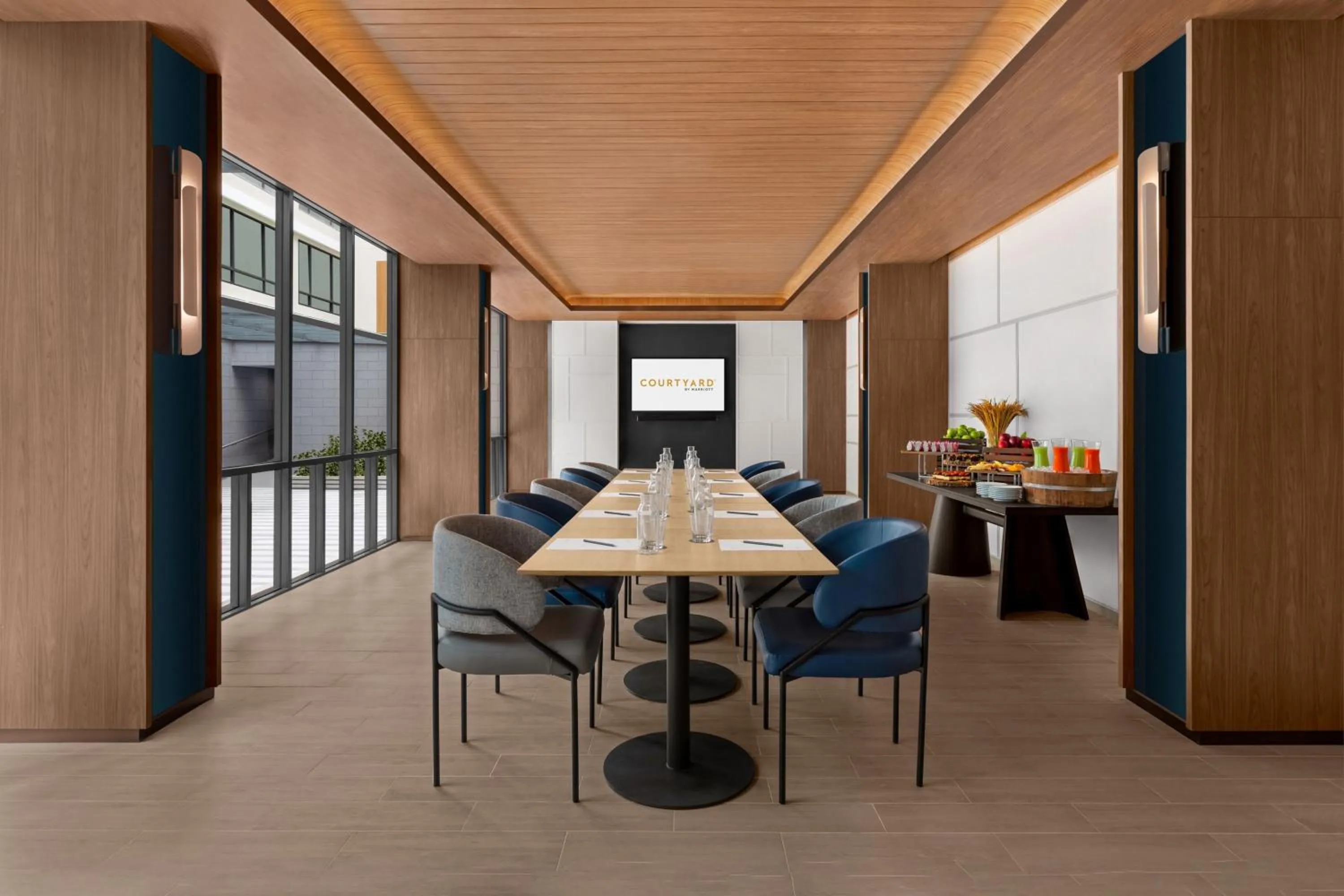 Meeting/conference room in Courtyard by Marriott Bangkok Sukhumvit 20