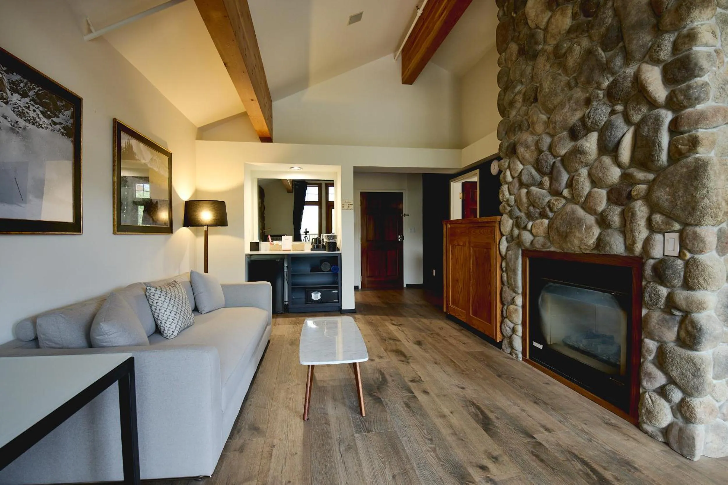 Living room in Gravity Haus Big Sky