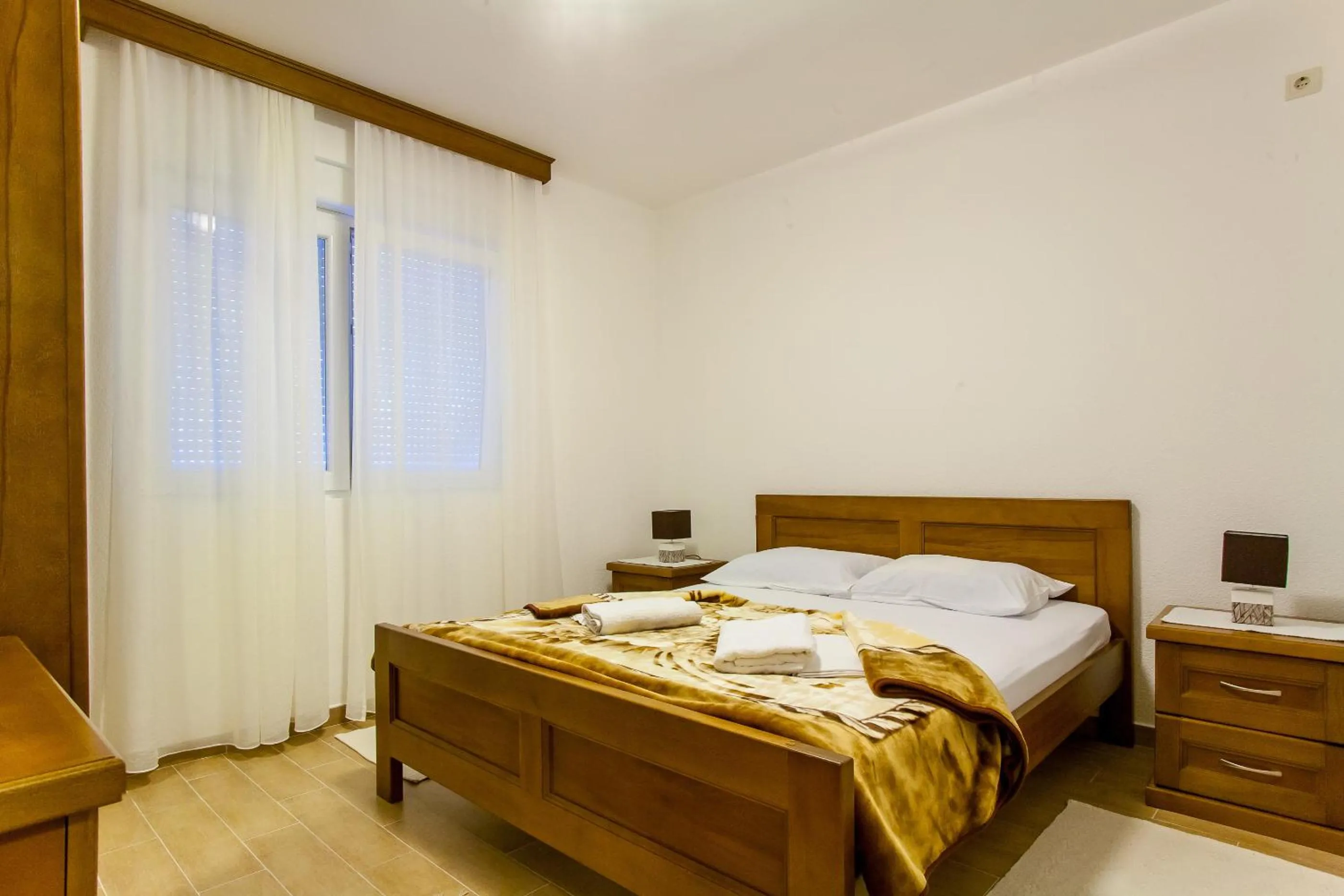 Two-Bedroom Apartment in Apartments Ljubica