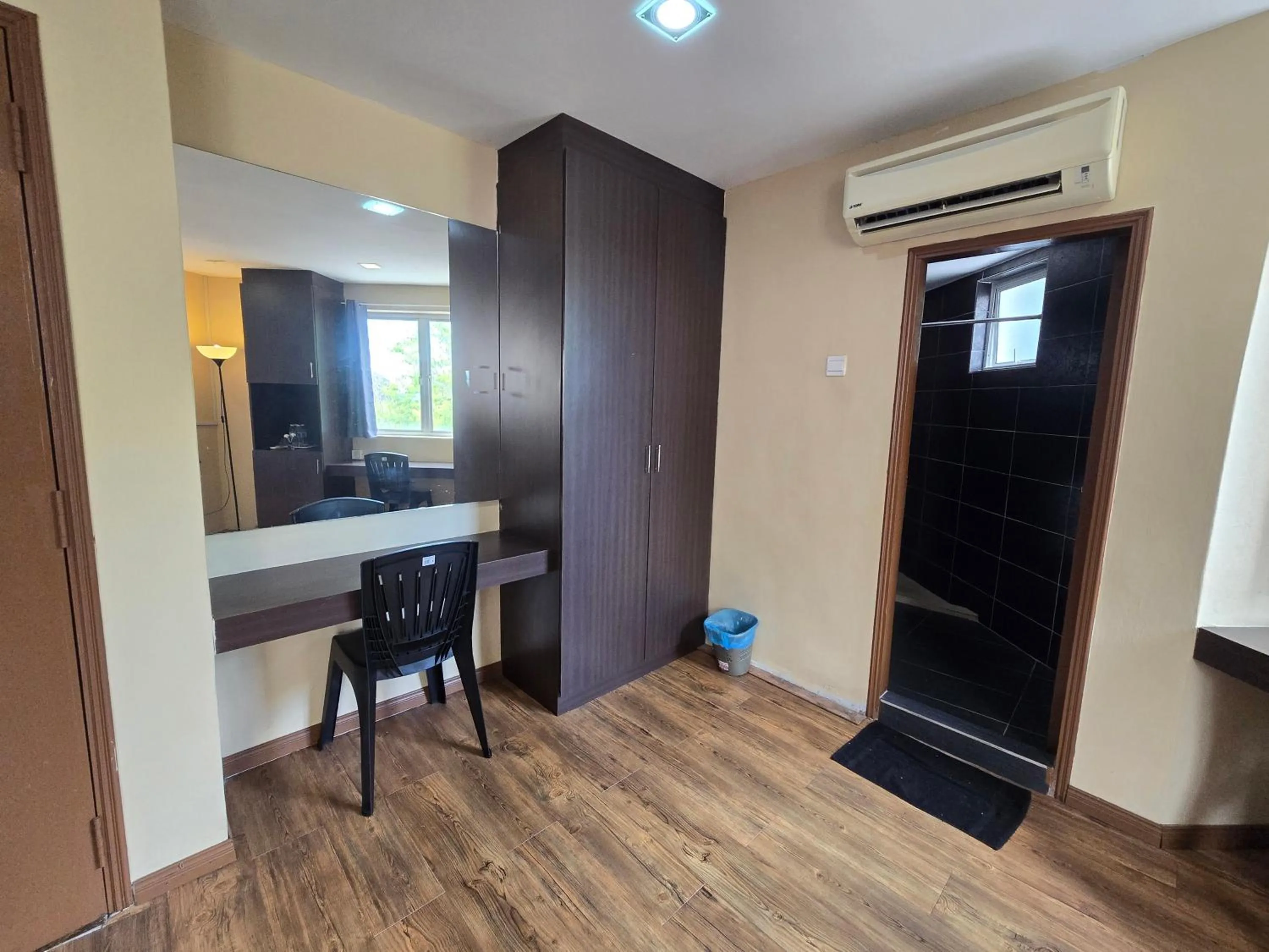 Seating area in Fast Hotel Melaka Near Menara Taming Sari - 2 Mins Only