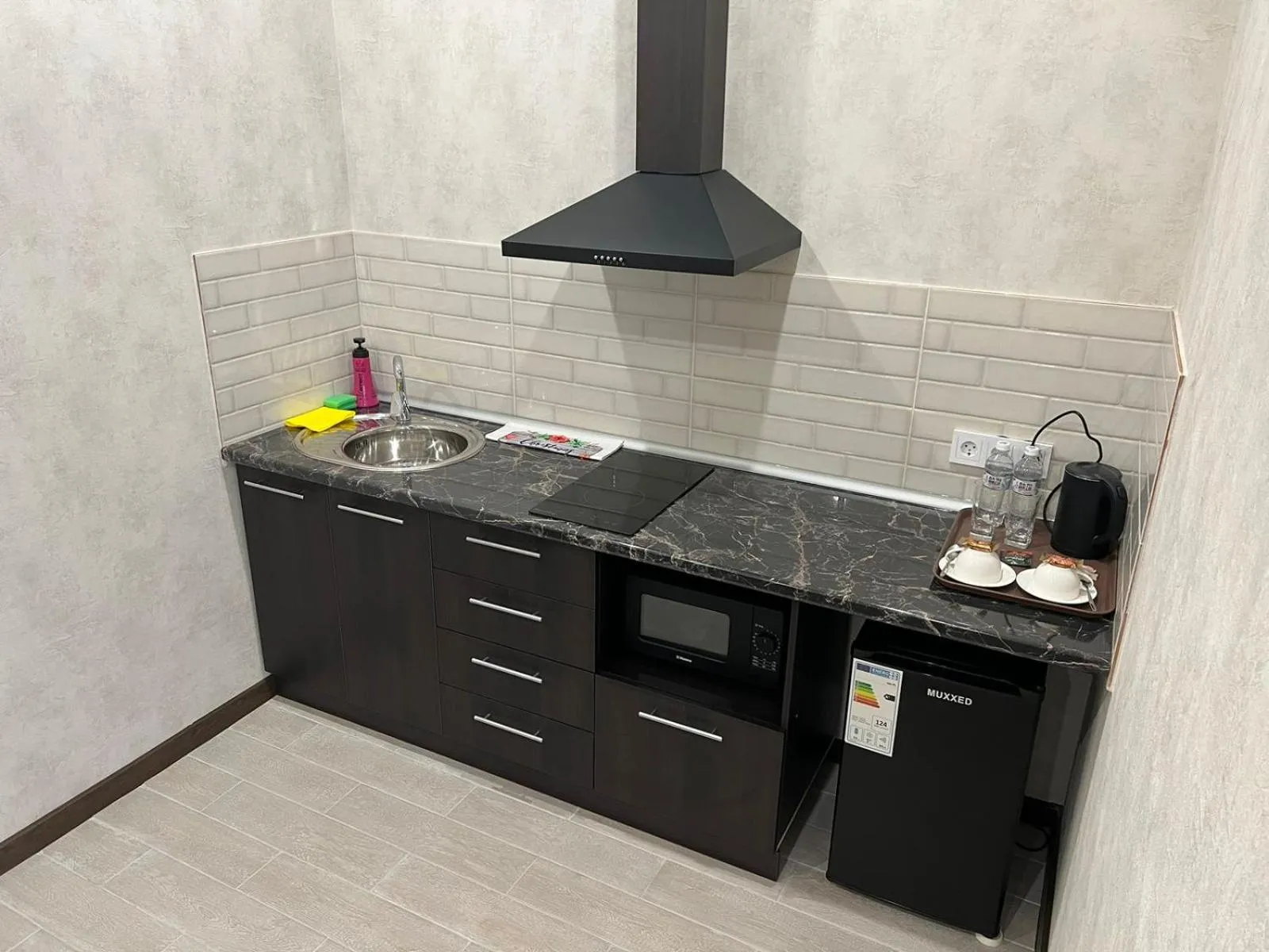 Kitchen or kitchenette in Meridian
