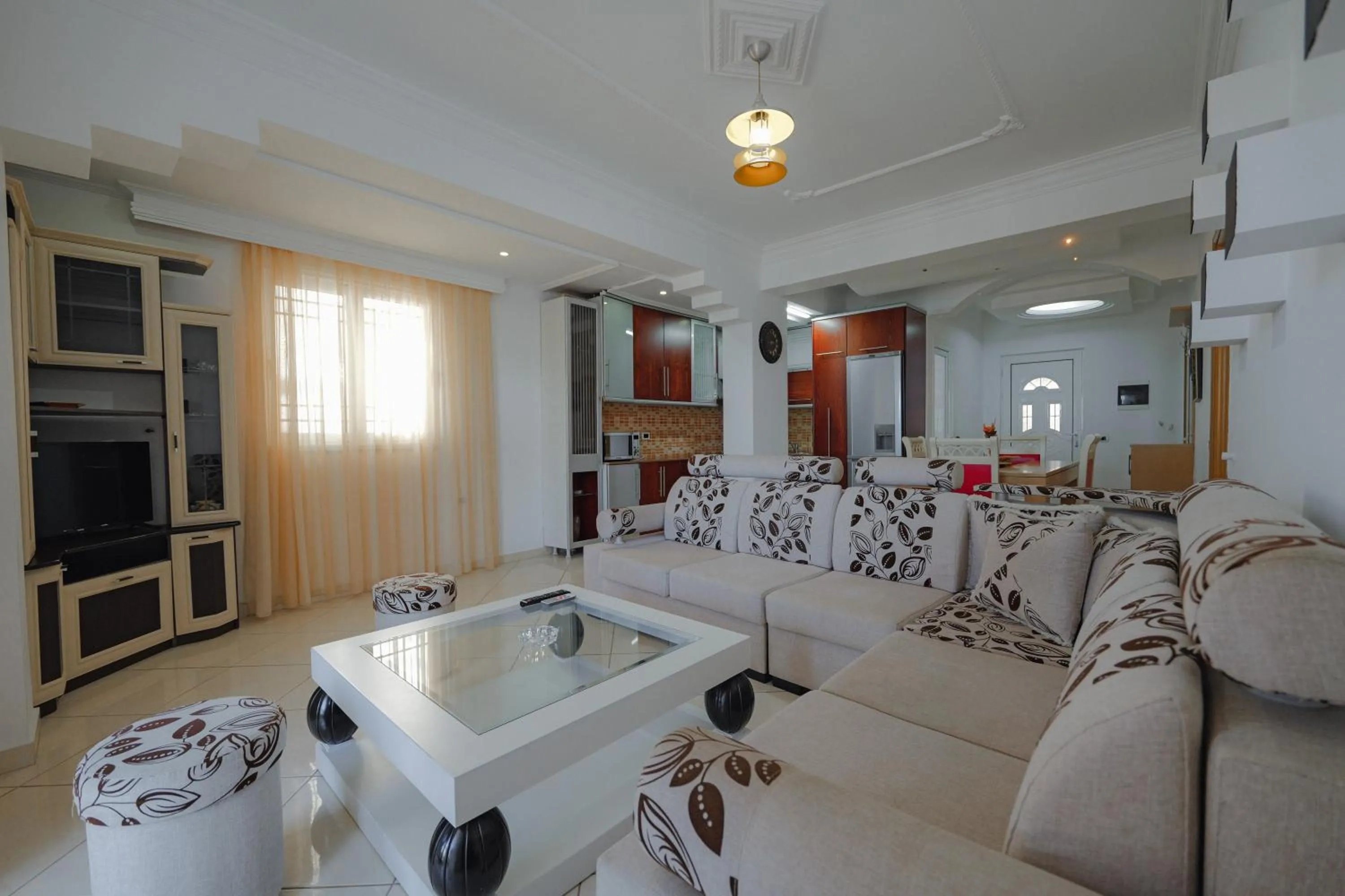 TV and multimedia in Villa Xika