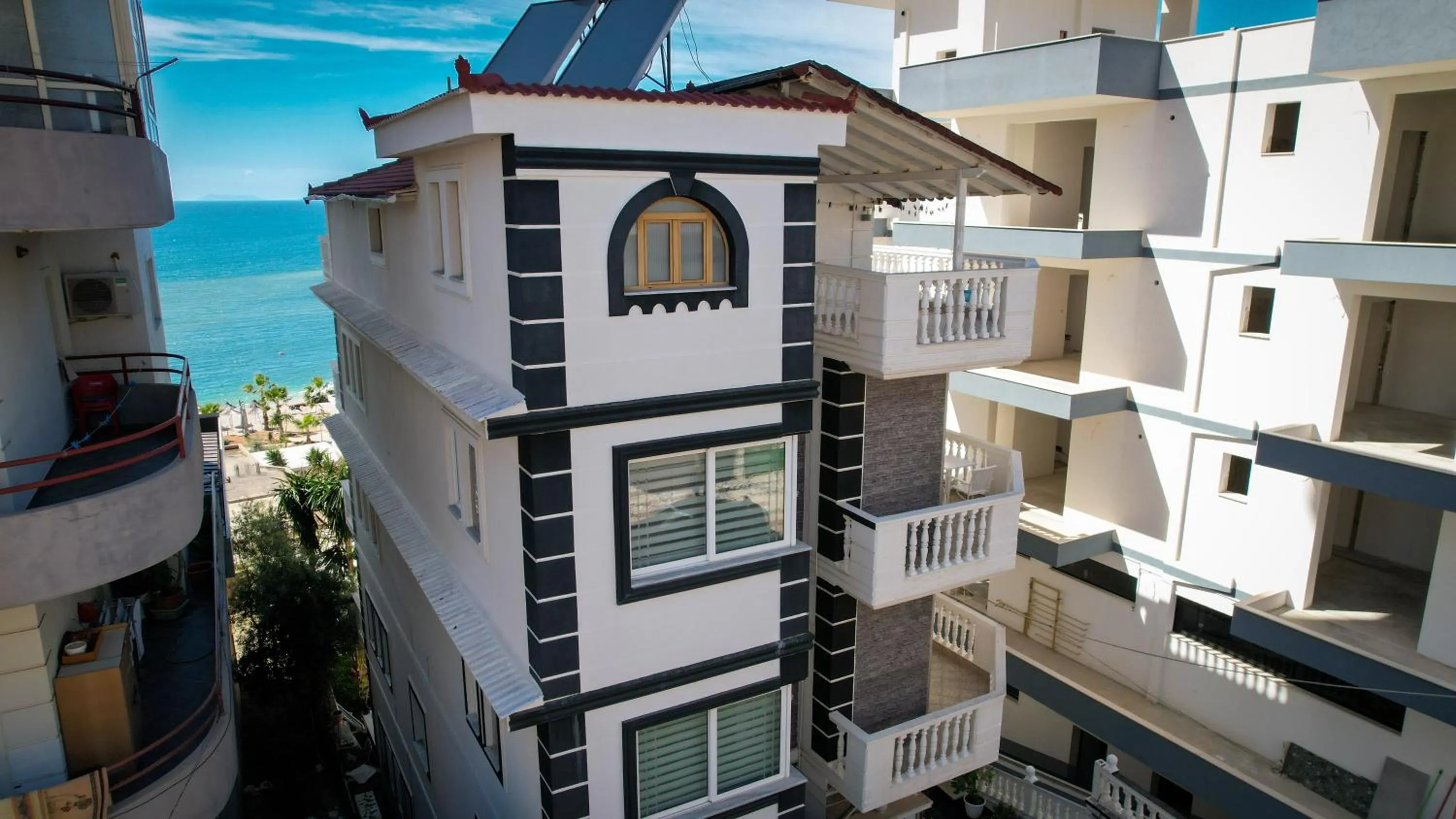 Property building in Villa Xika