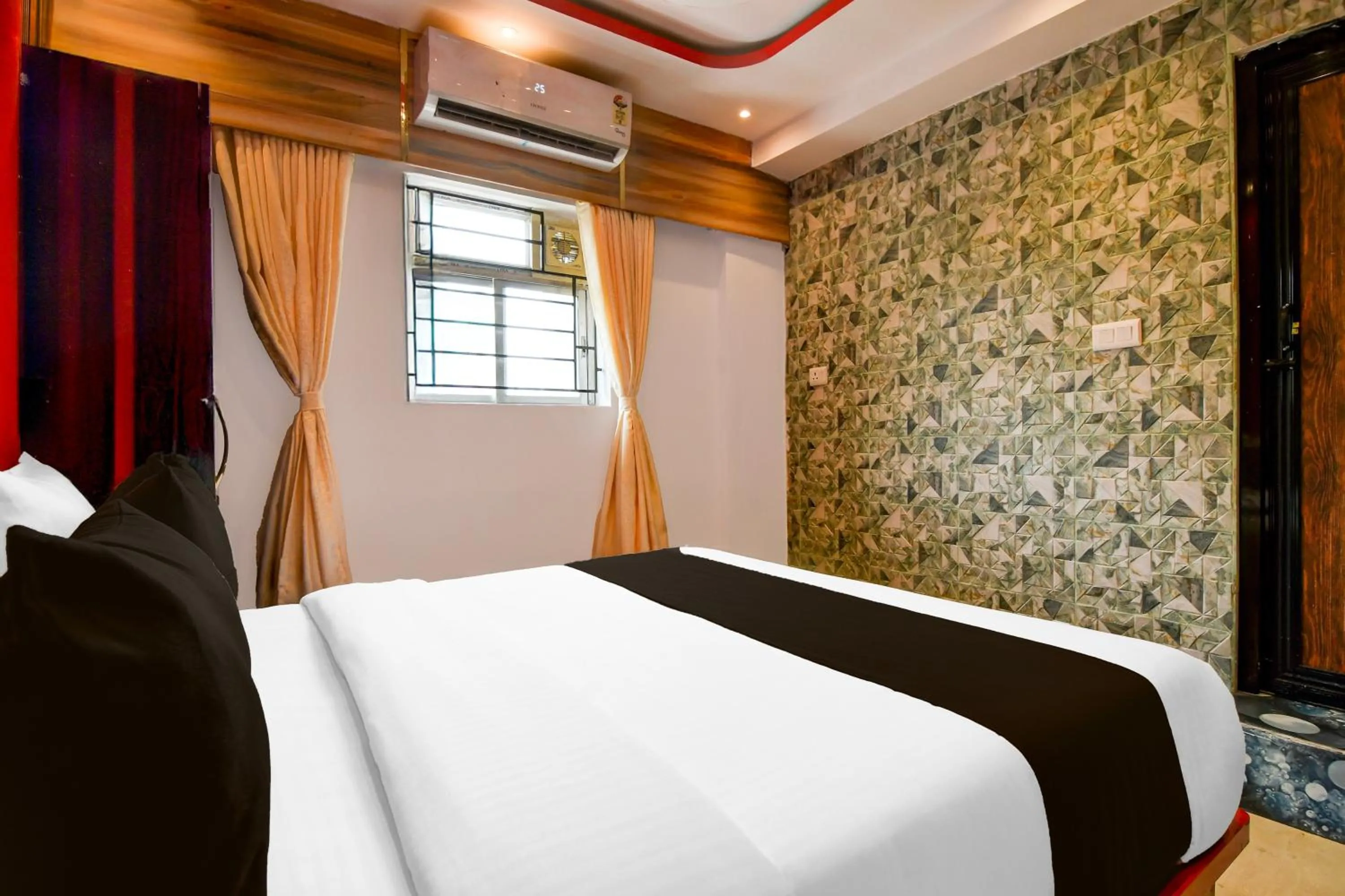 Bedroom, Bed in OYO 83431 Love Point