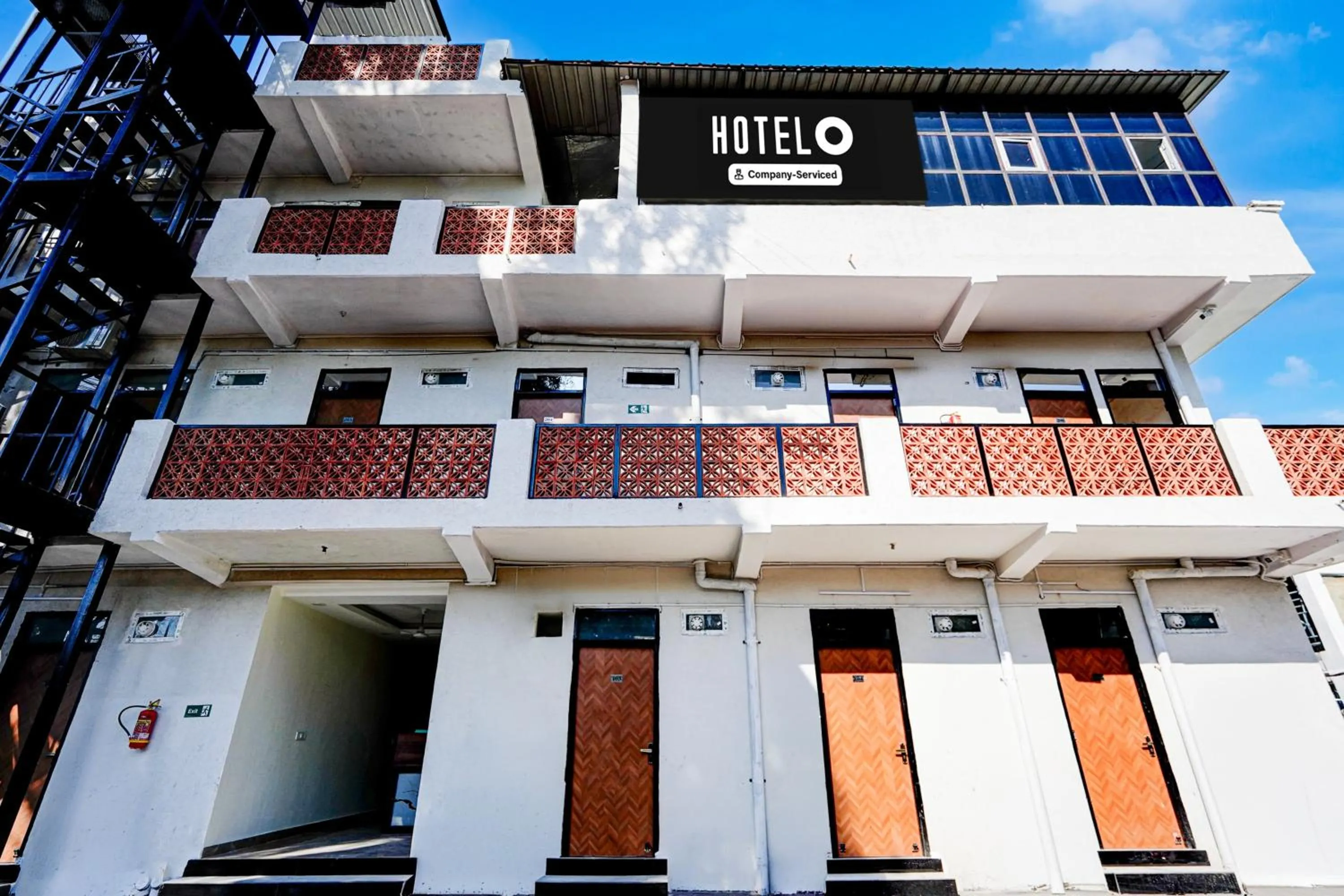 Facade/entrance in Hotel O Survey Chowk Bus Terminal Dehradun