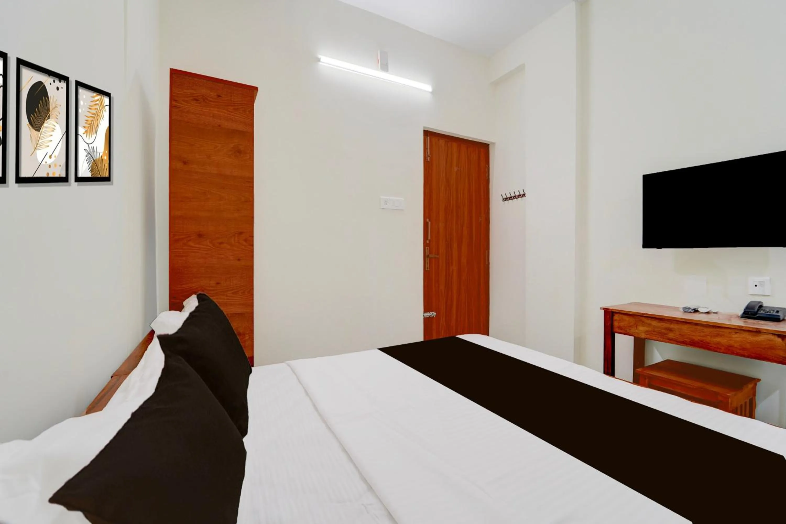 Bedroom, Bed in Super Collection O Prozone Mall Coimbatore Formerly Nira Residency
