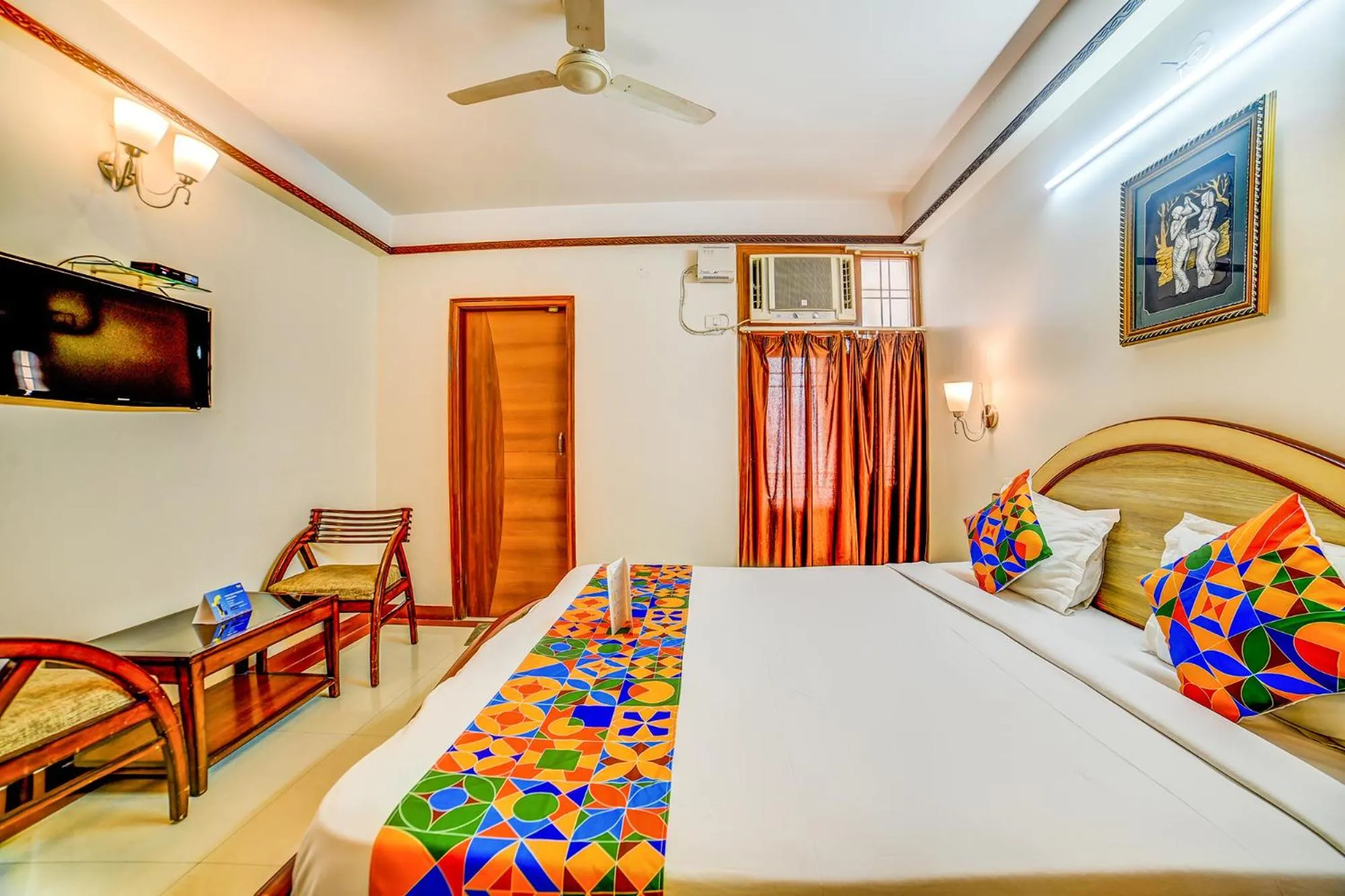 Bedroom, Bed in Hotel Kings Corner