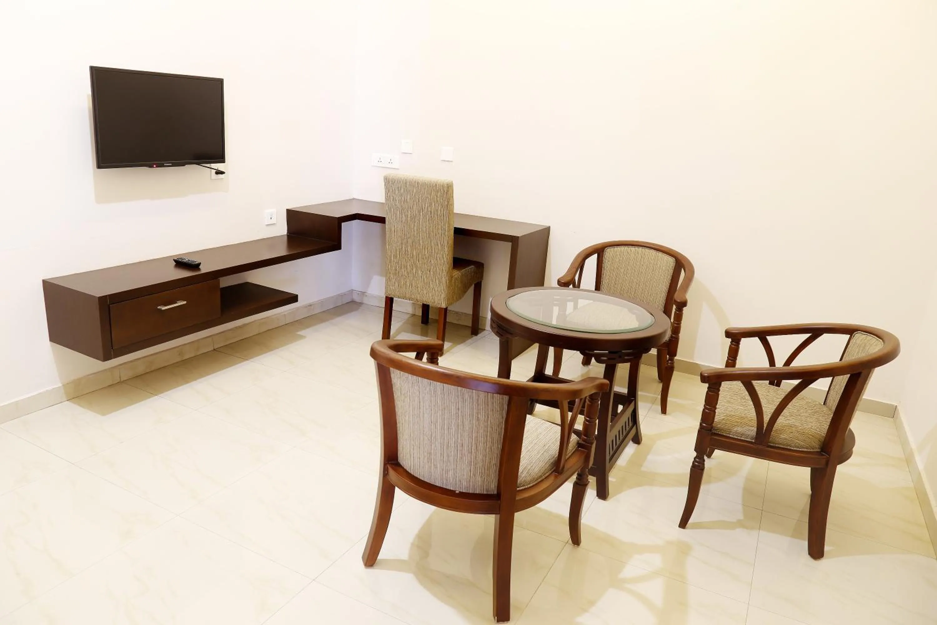 TV and multimedia in Rydges Inn