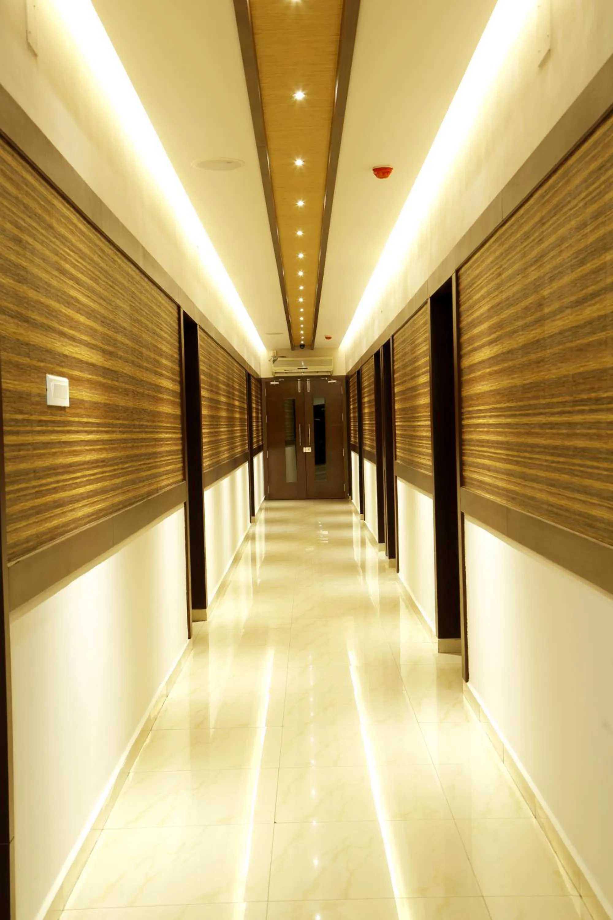 Property building in Rydges Inn