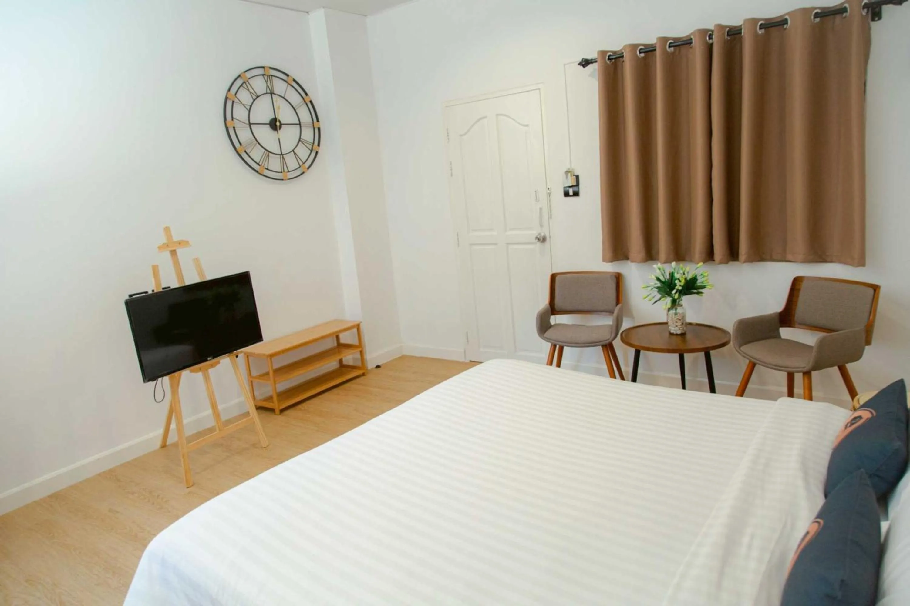 Bed in RQ Phuket Patong Beach by Collection O