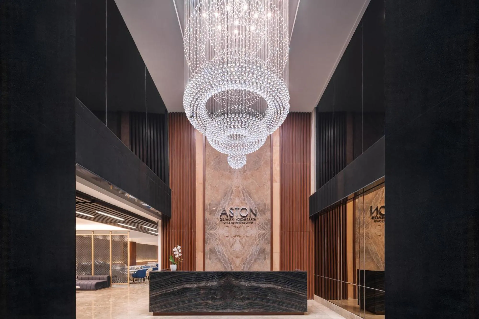 Lobby or reception in Aston Gejayan Yogyakarta Hotel & Conference Center
