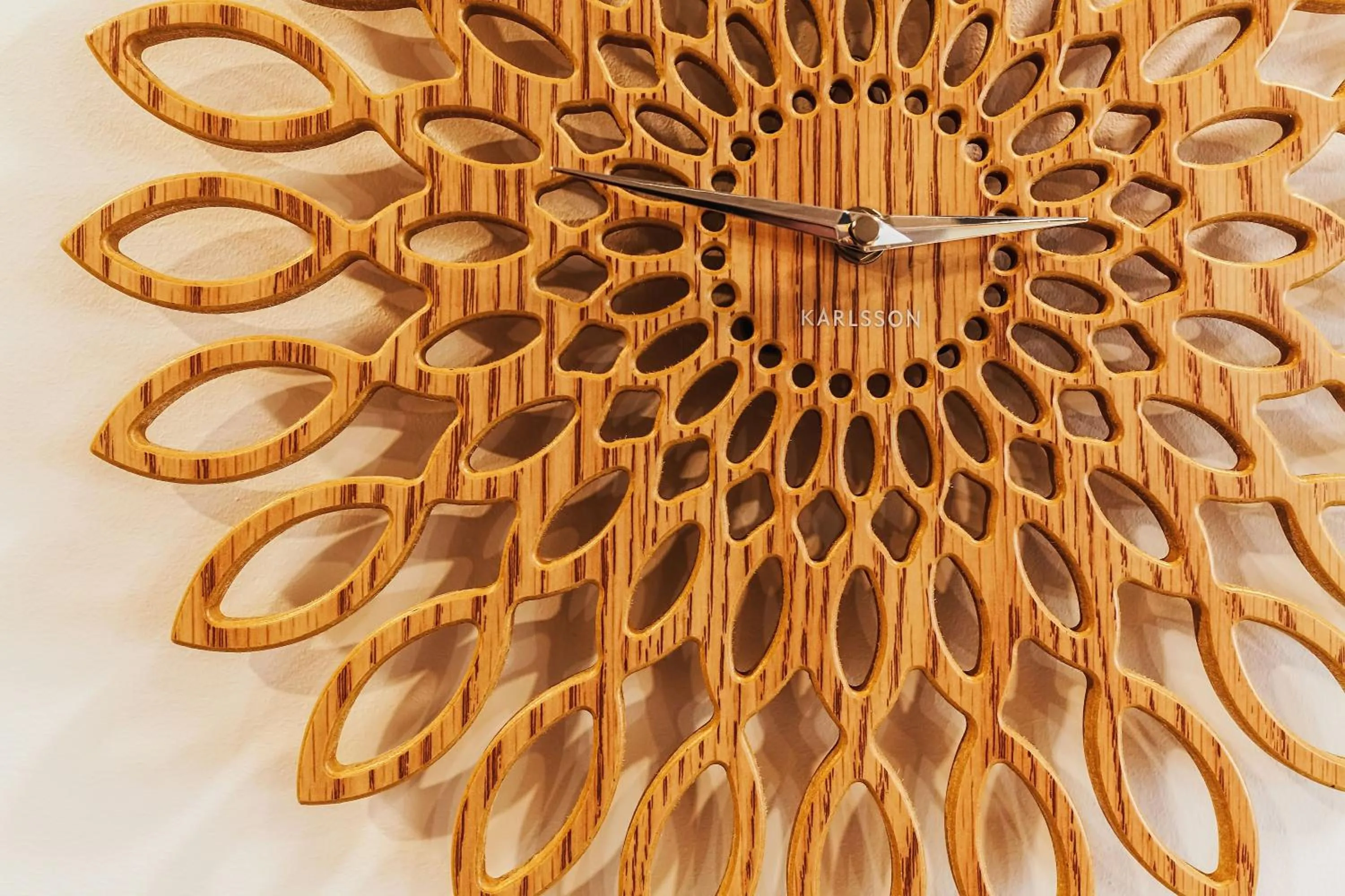 Decorative detail in RGB studio