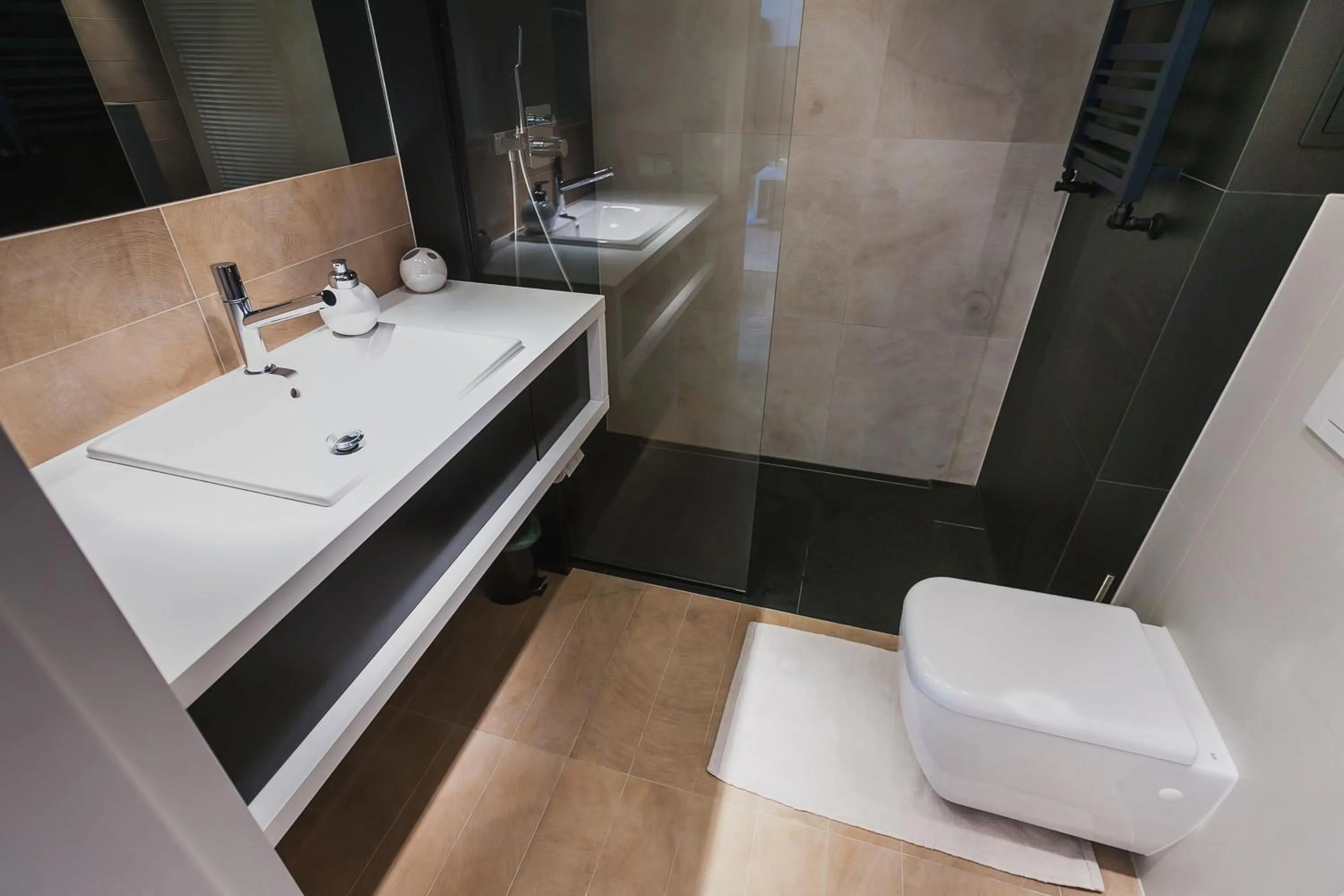 Bathroom in RGB studio
