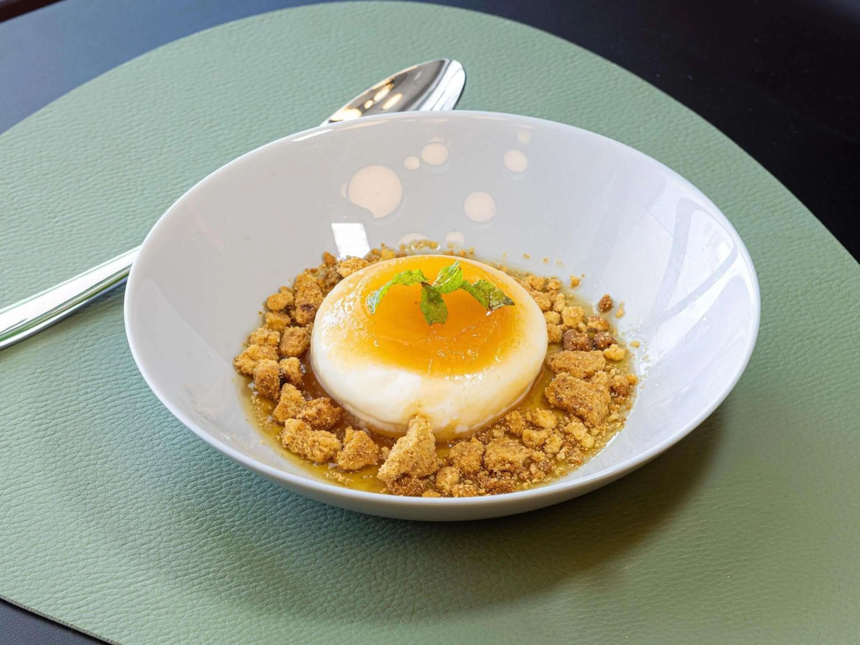 Restaurant/places to eat in ibis Styles Fortaleza Shopping Giga Mall