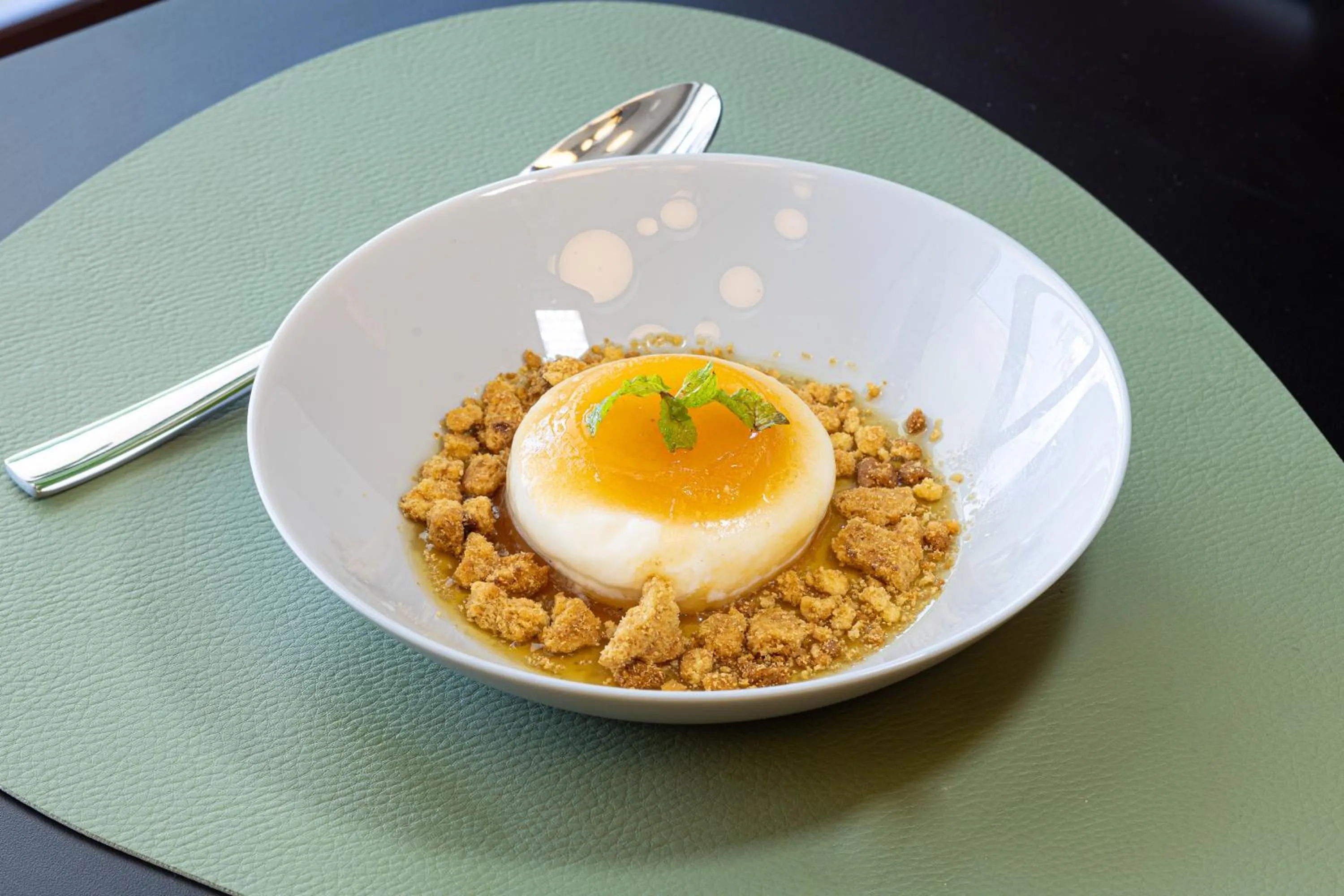 Restaurant/places to eat in ibis Styles Fortaleza Shopping Giga Mall