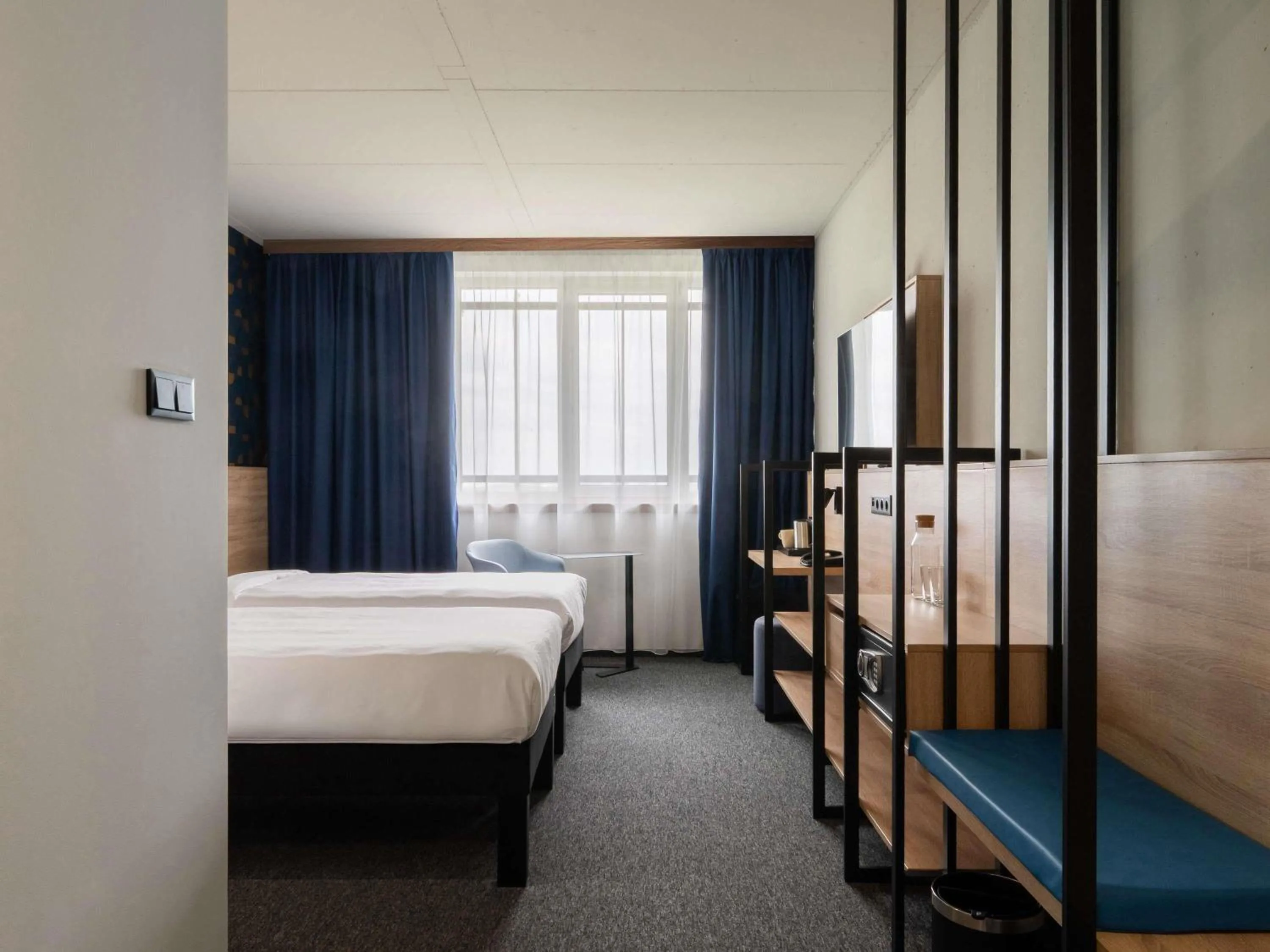 Bedroom, Bed in ibis Styles Debrecen Airport