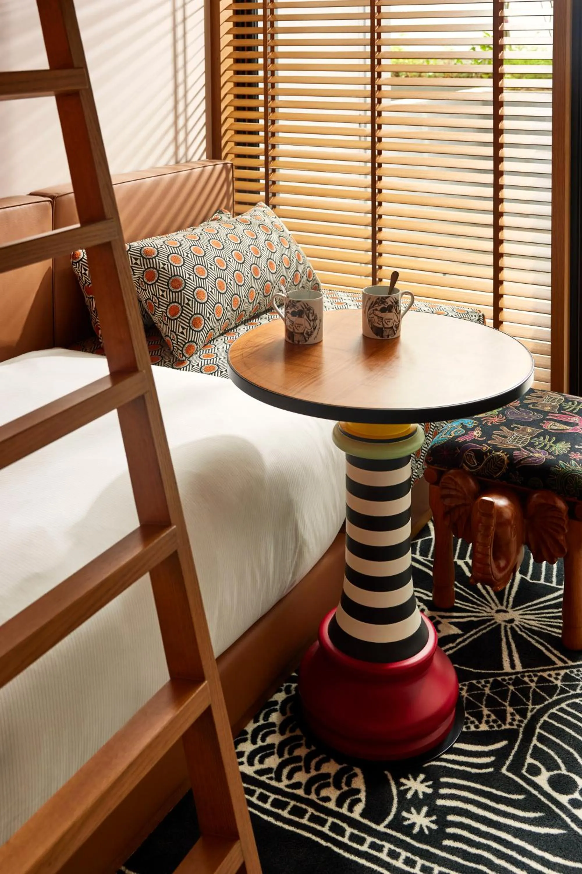 Bed in Mama Shelter Singapore Orchard