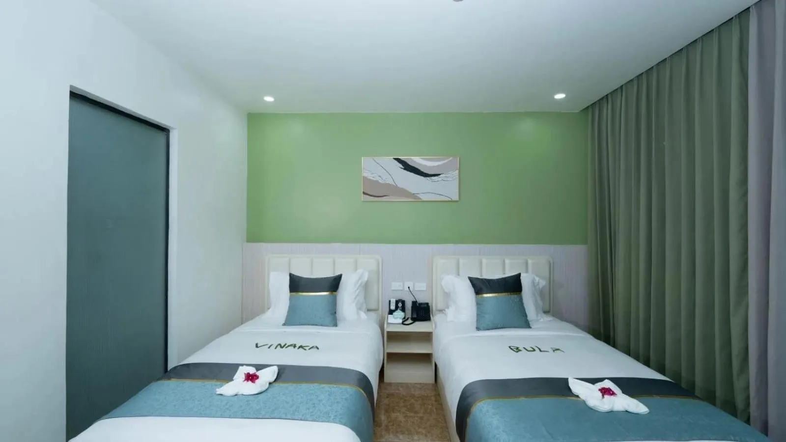 Bedroom, Bed in Wyndham Garden Wailoaloa Beach Fiji