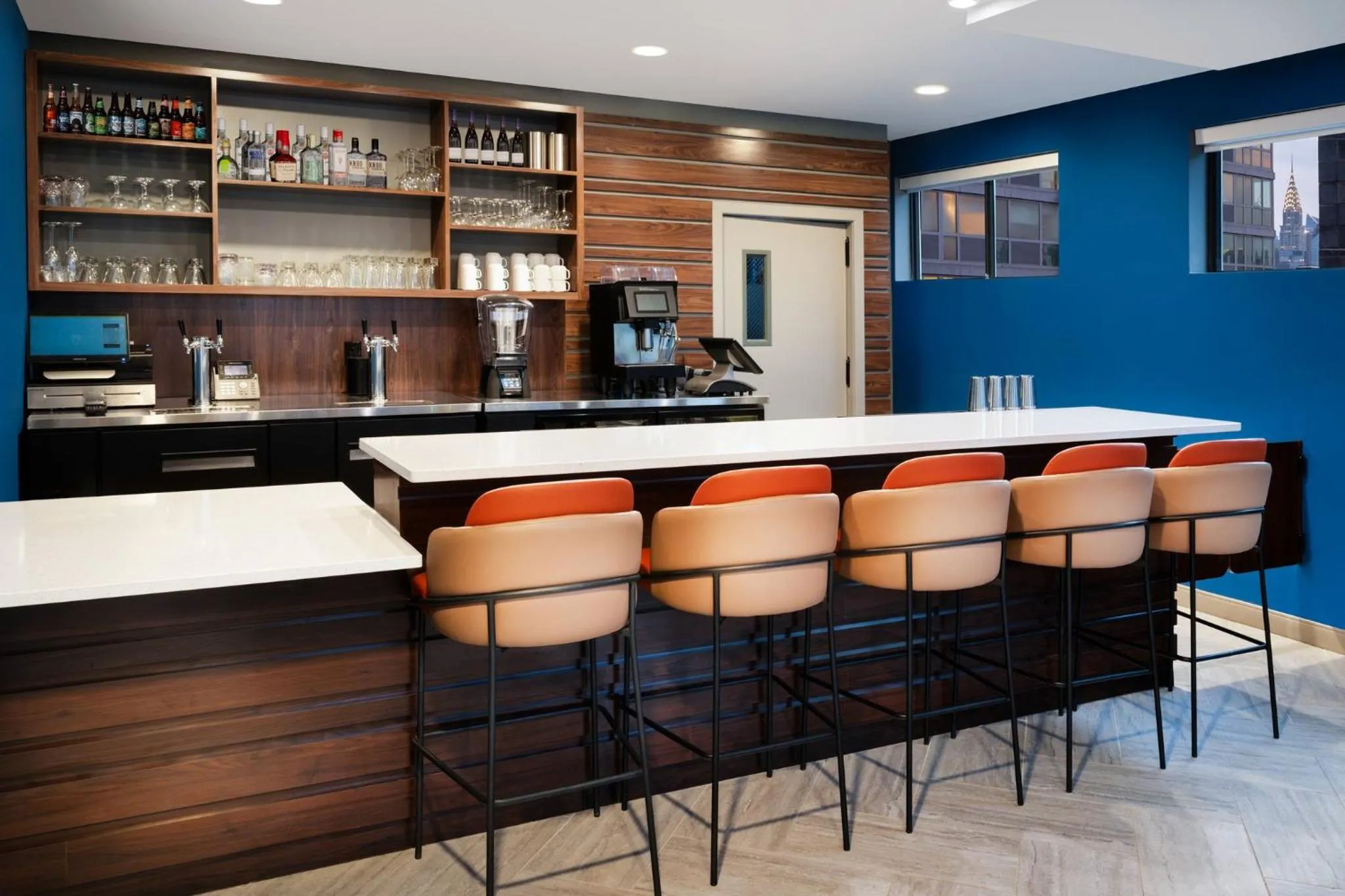 Lounge or bar in EVEN Hotel Long Island City - New York by IHG