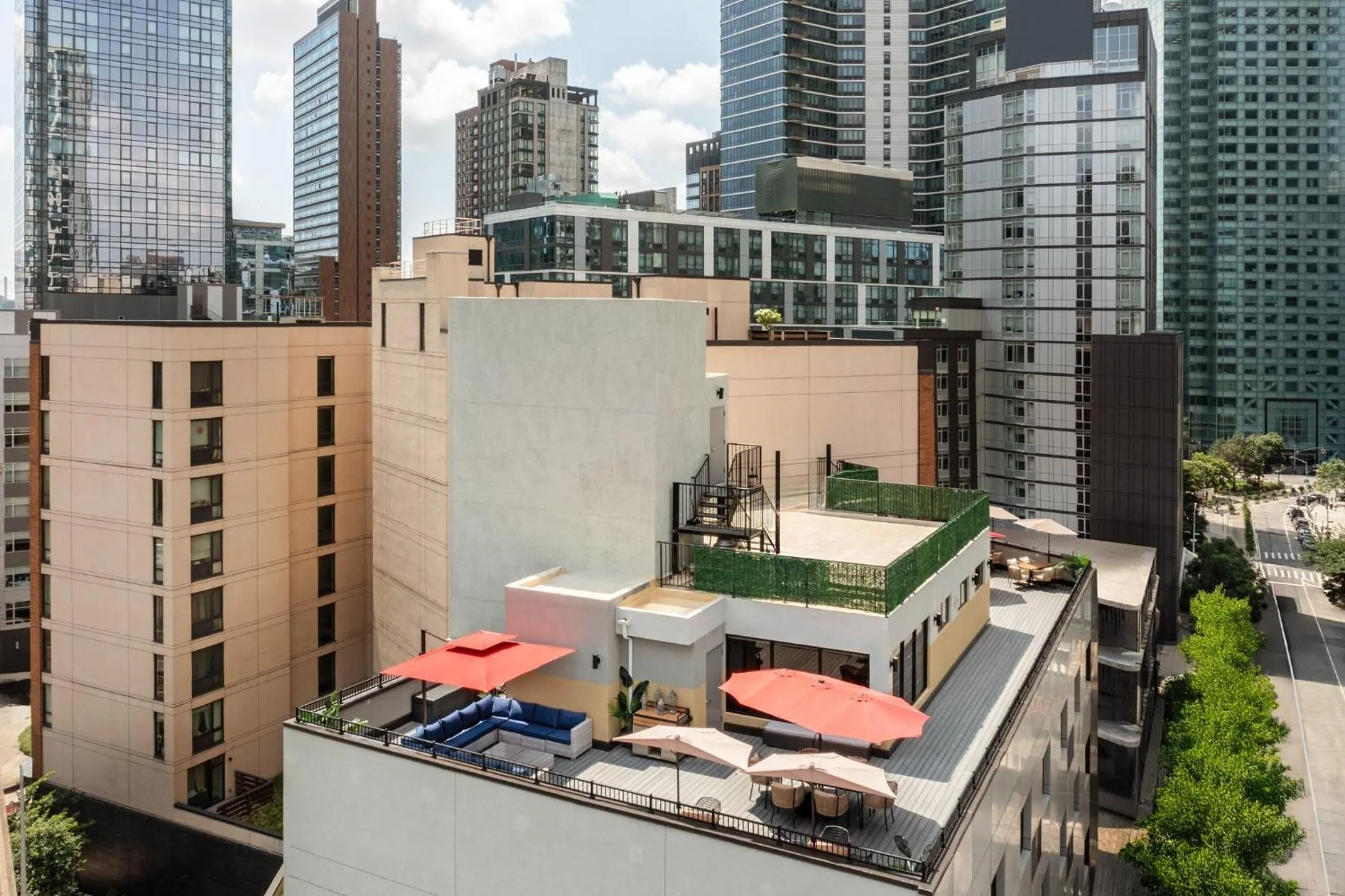 Property building in EVEN Hotel Long Island City - New York by IHG