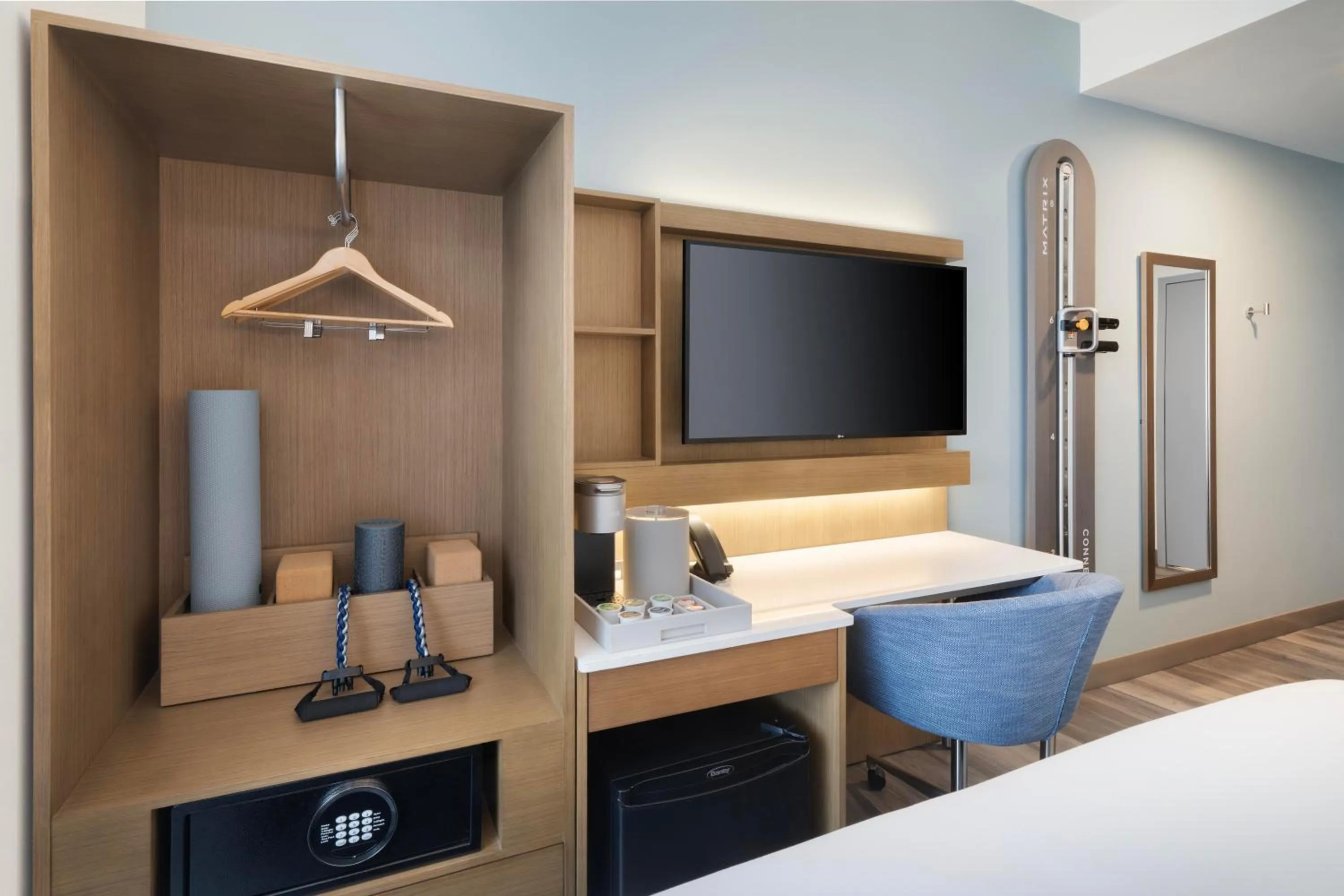 Fitness centre/facilities, Bed in EVEN Hotel Long Island City - New York by IHG