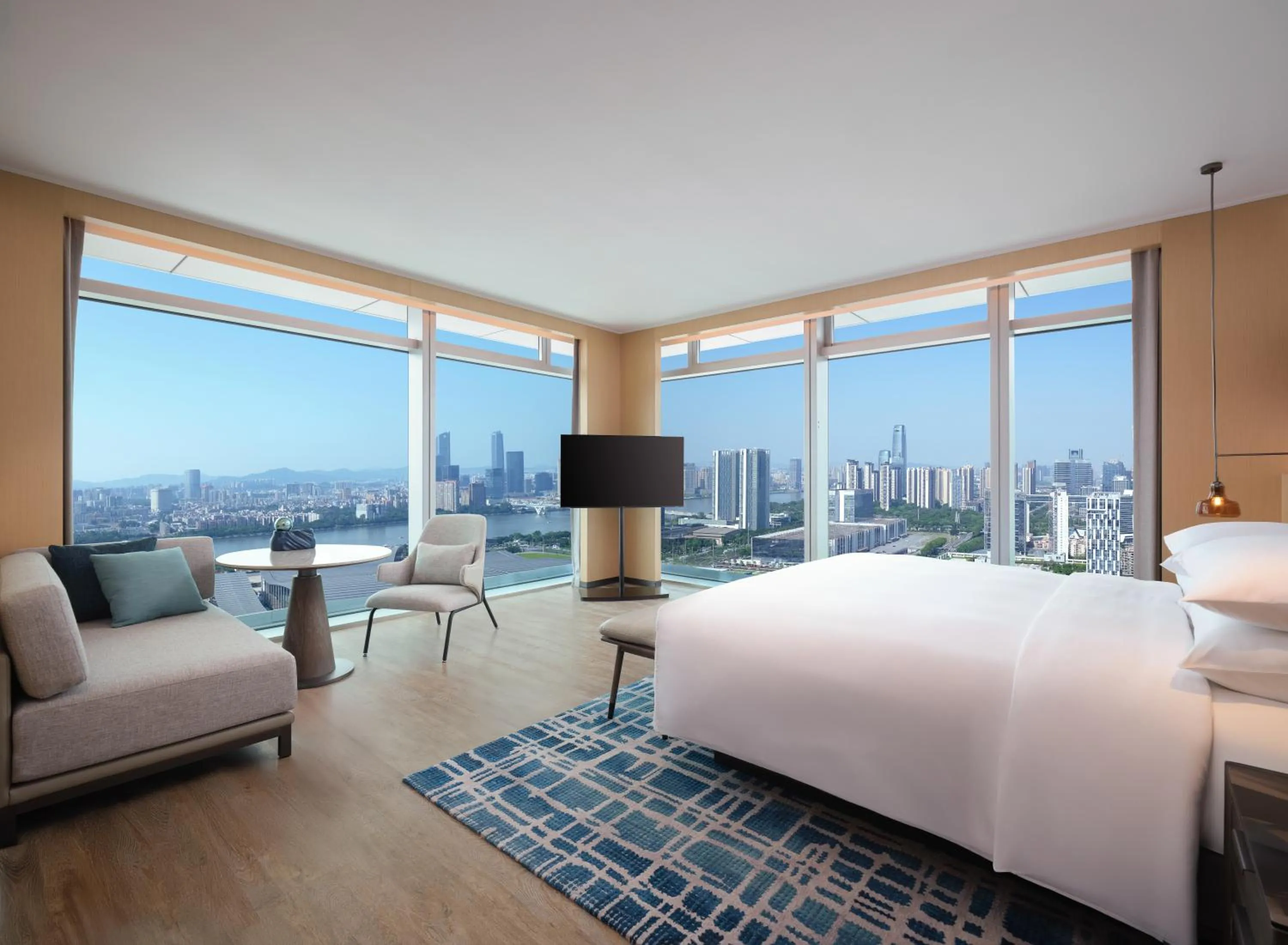 Photo of the whole room, Bed in Courtyard by Marriott Guangzhou Pazhou