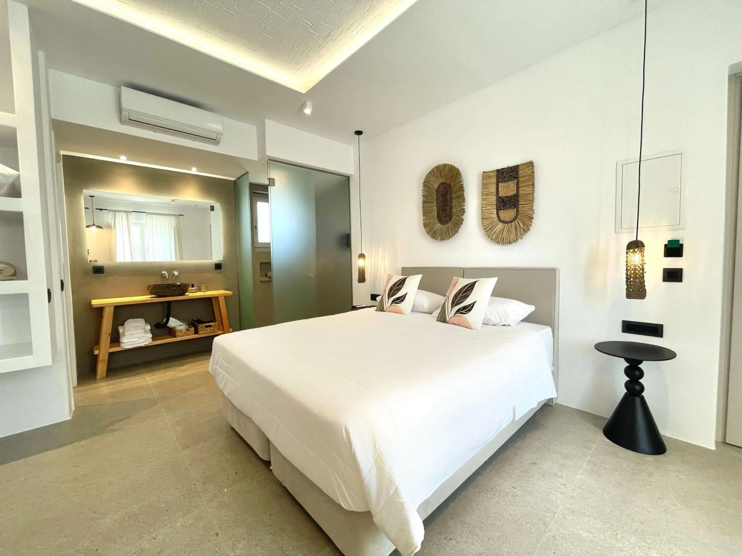 Bed in Mykonos Dot Suites