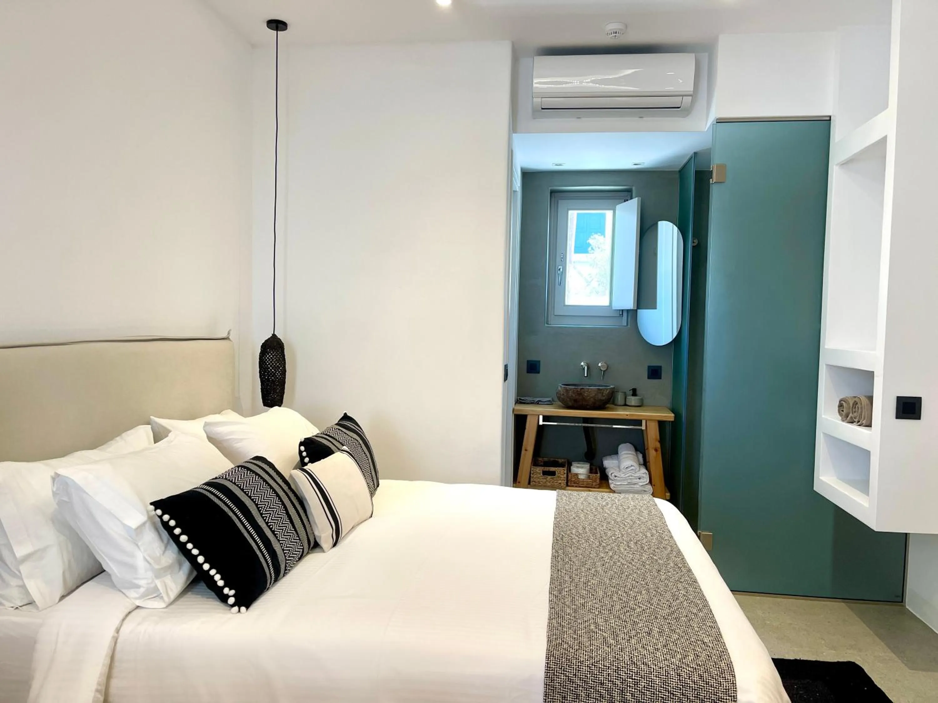 Bed in Mykonos Dot Suites