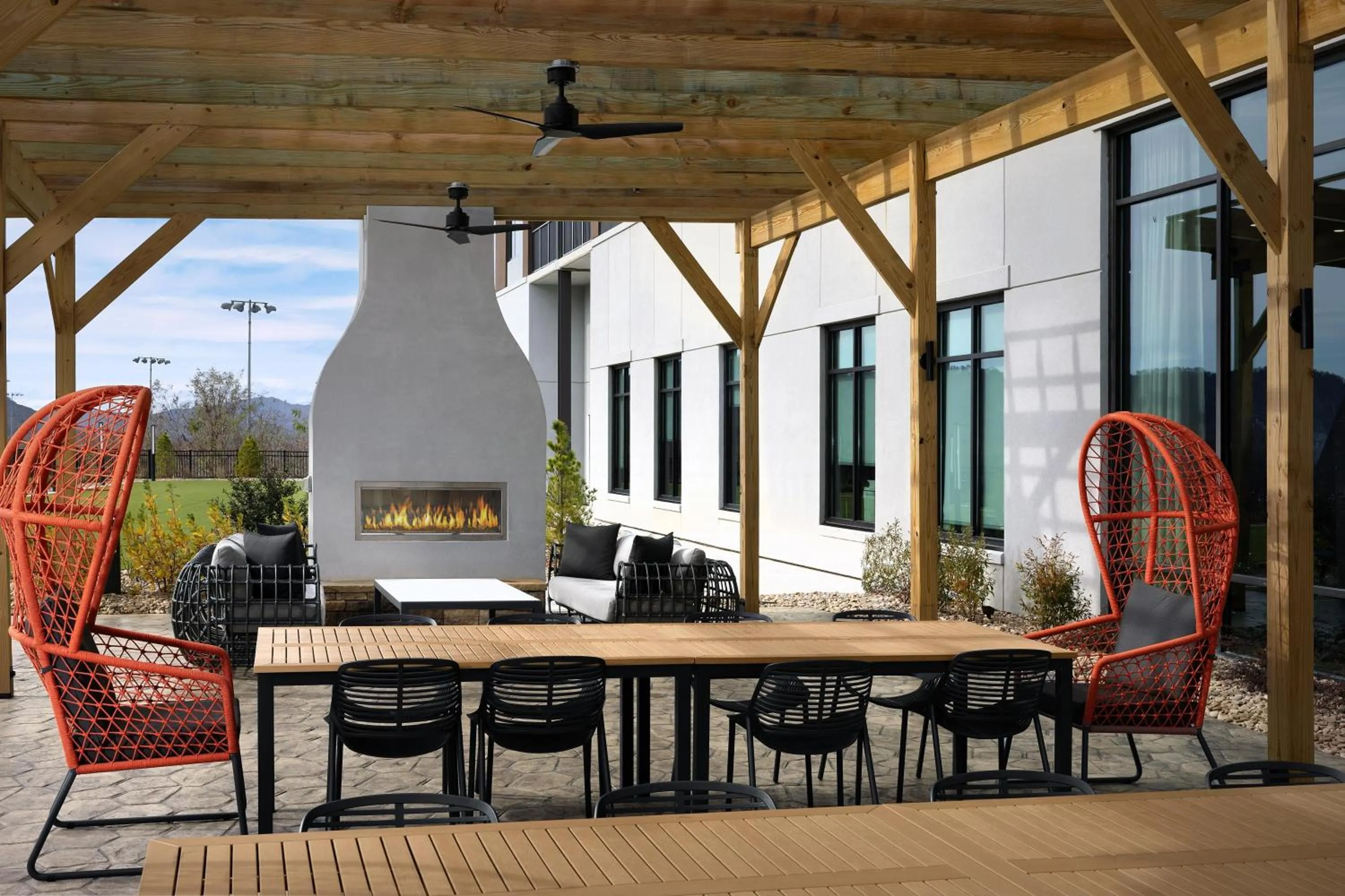 Patio in Tempo By Hilton Pigeon Forge